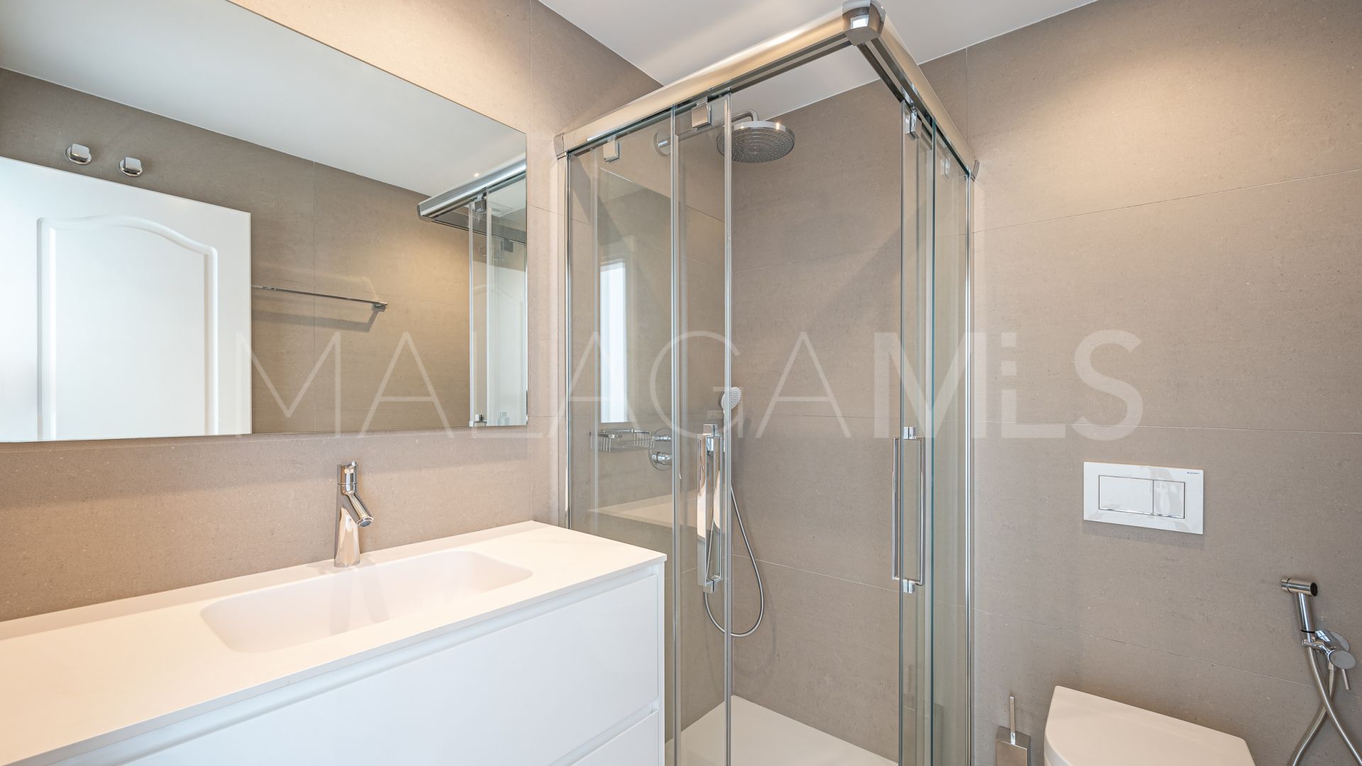 For sale Puente Romano duplex penthouse