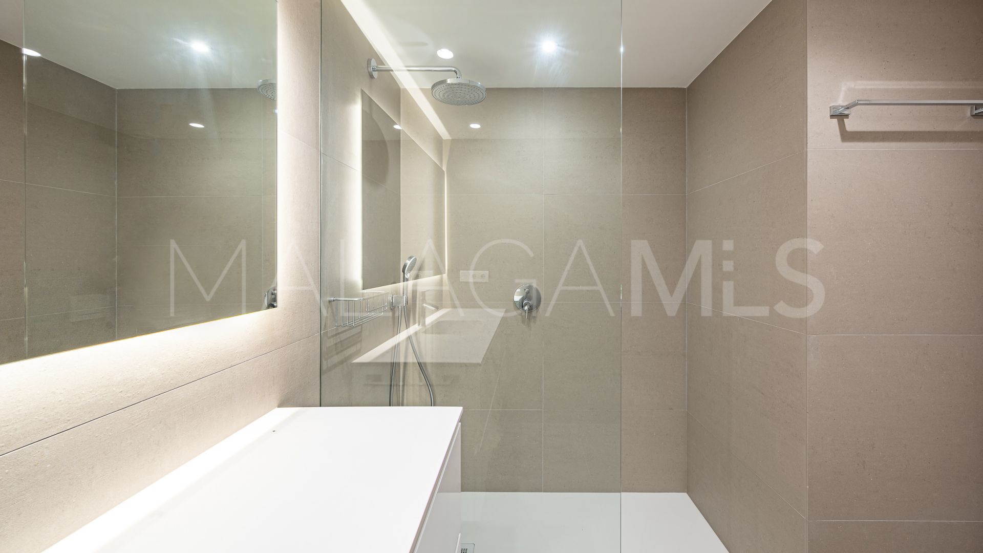 For sale Puente Romano duplex penthouse