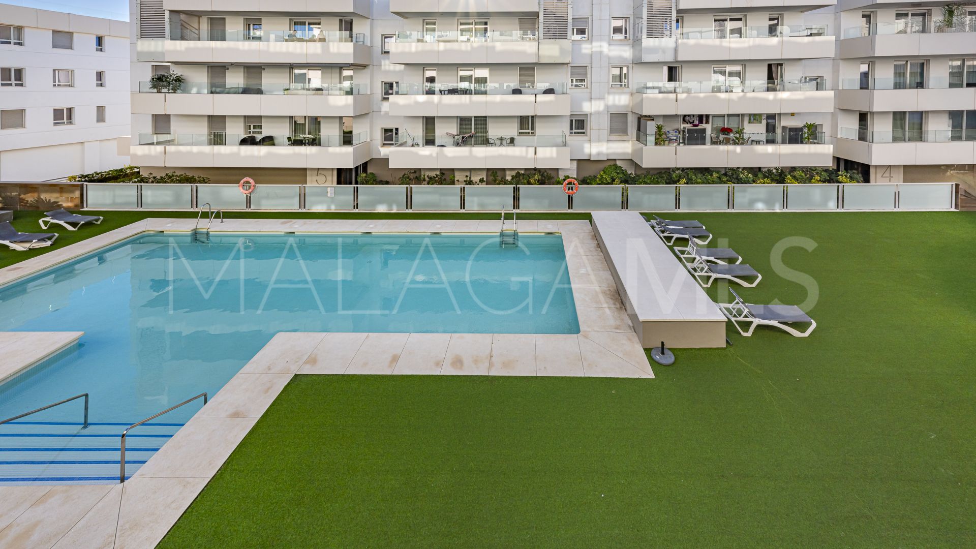 Tvåvåningslägenhet for sale in Nueva Alcantara