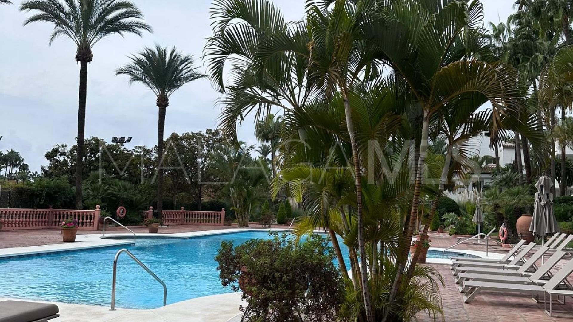 Marina Puente Romano 3 bedrooms apartment for sale