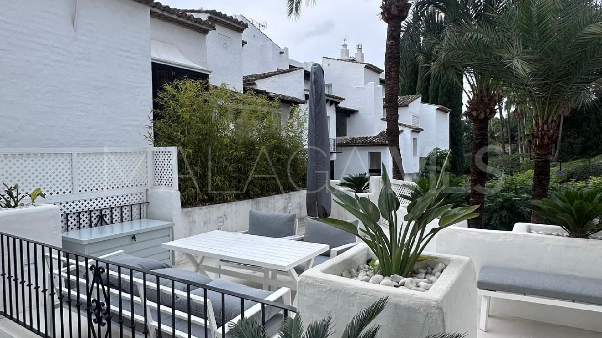 Marina Puente Romano 3 bedrooms apartment for sale