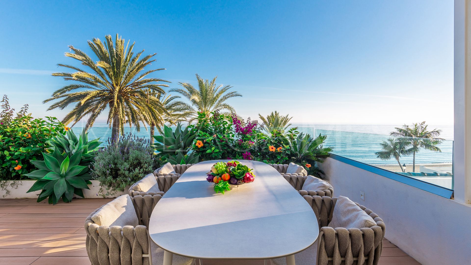 Penthouse with 3 bedrooms for sale in El Oasis Club
