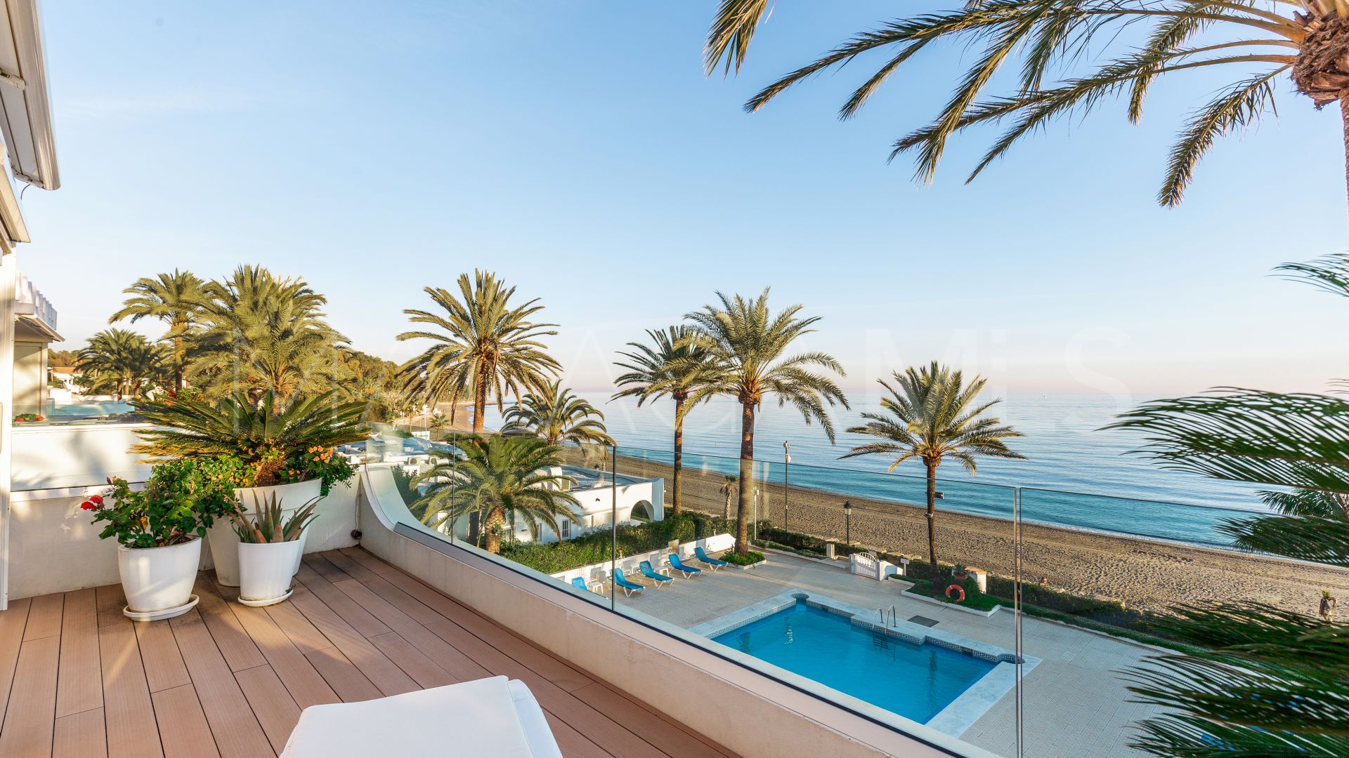 Penthouse with 3 bedrooms for sale in El Oasis Club