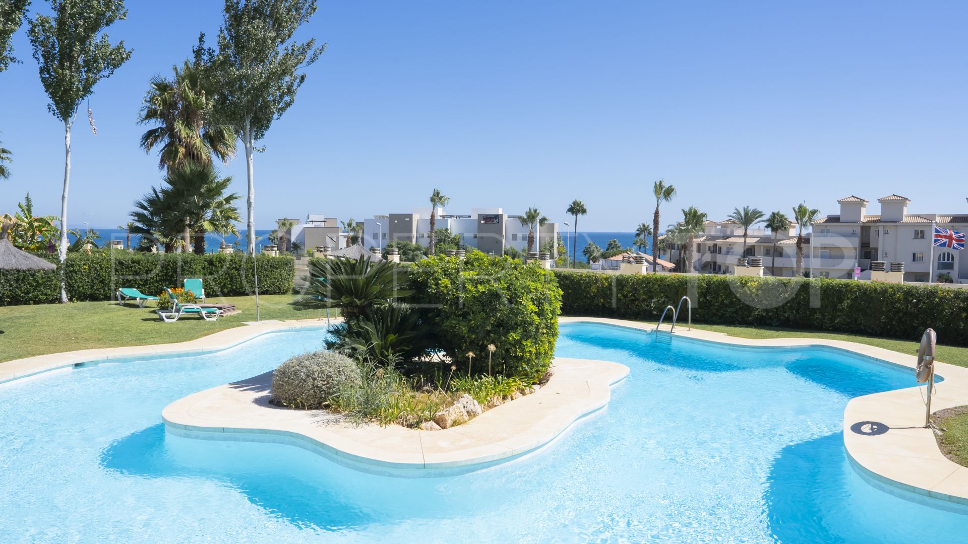 2 bedrooms Estepona town house for sale