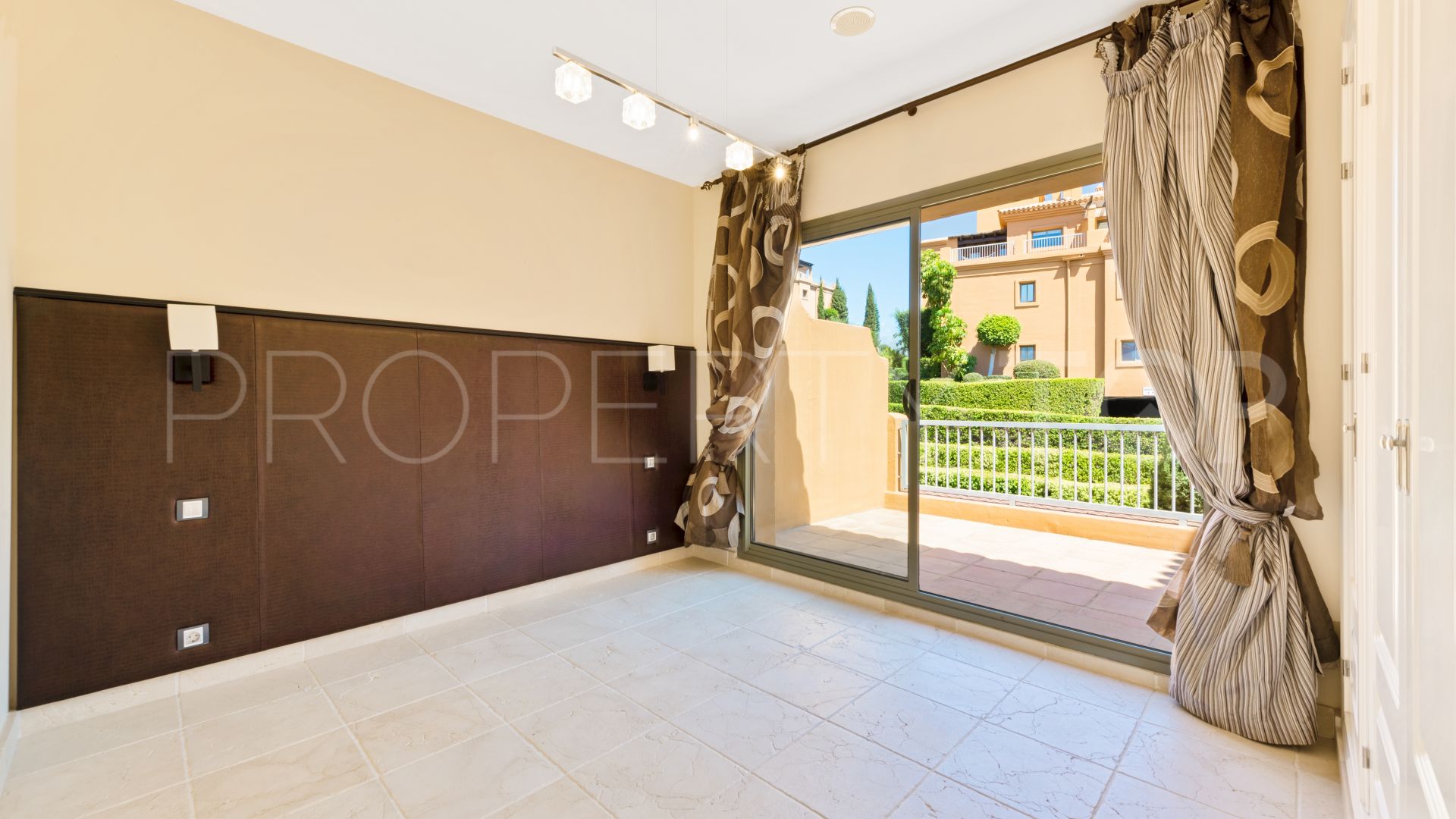 For sale Estepona East penthouse