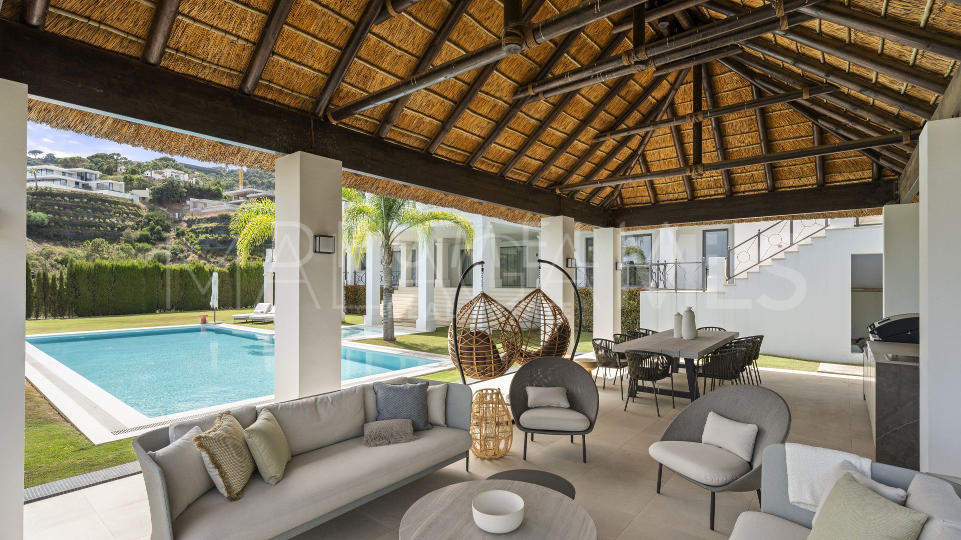 Villa for sale in El Madroñal