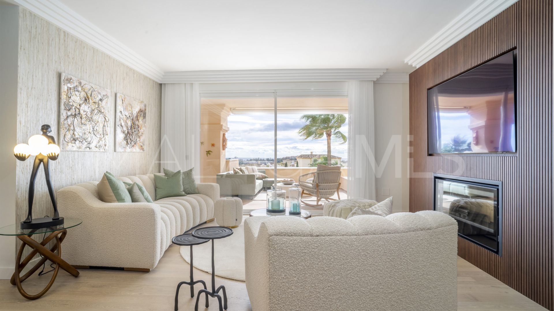Buy Nueva Andalucia penthouse with 4 bedrooms