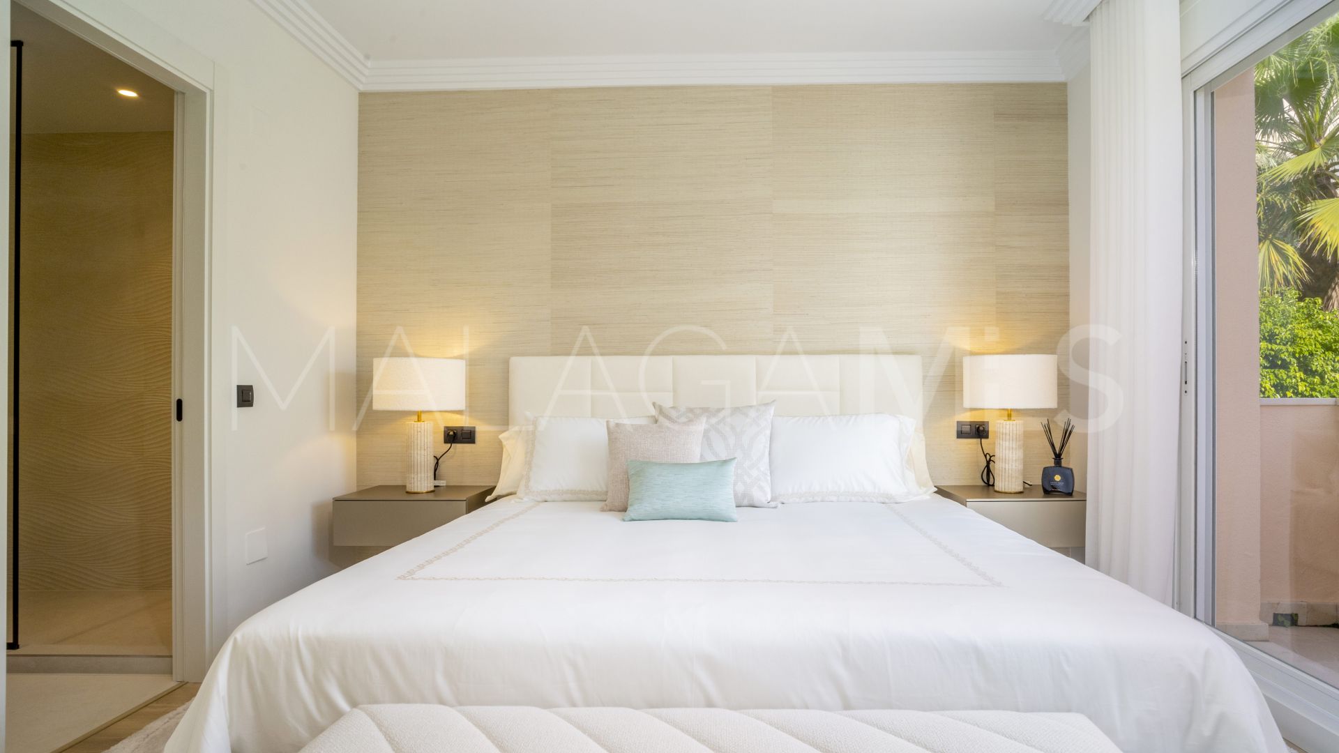 Buy Nueva Andalucia penthouse with 4 bedrooms