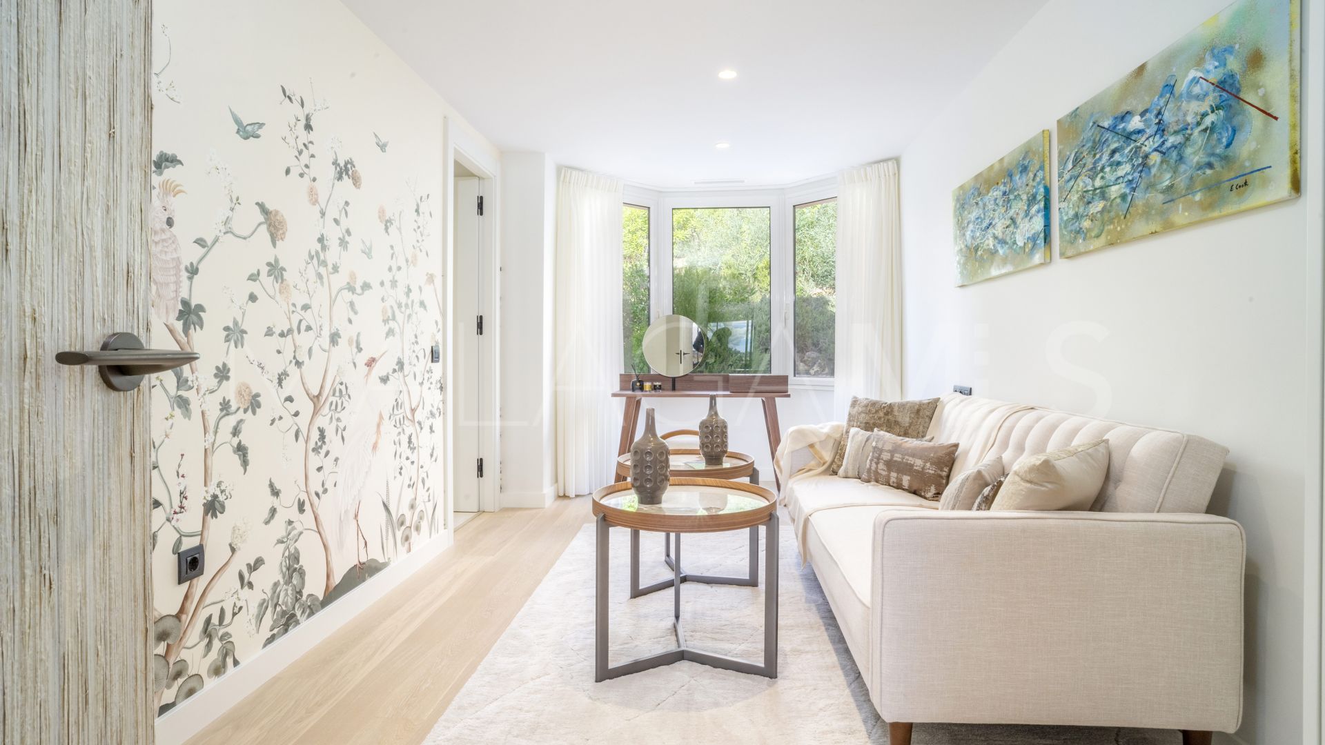 Buy Nueva Andalucia penthouse with 4 bedrooms