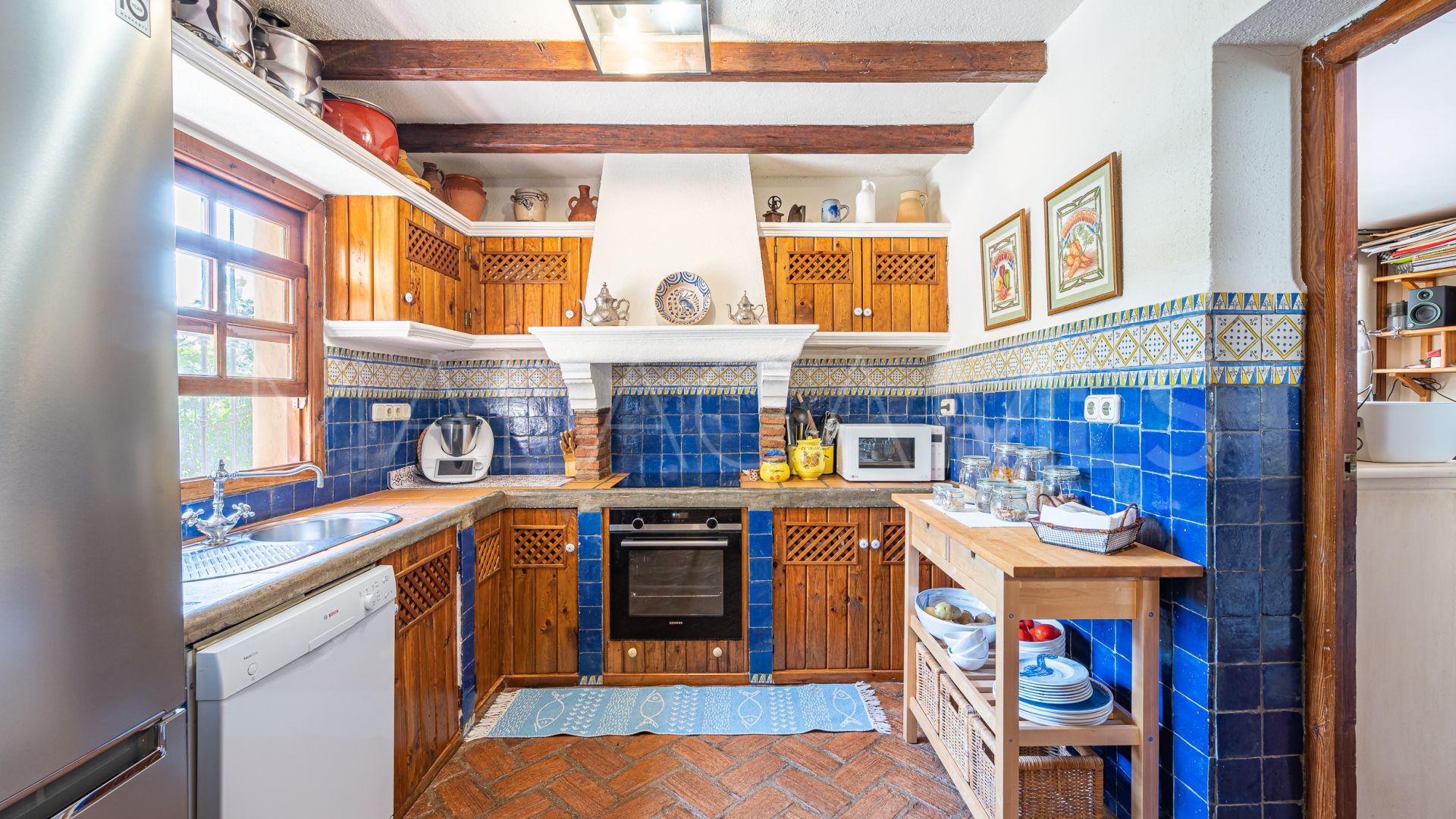 Villa for sale in Nagüeles