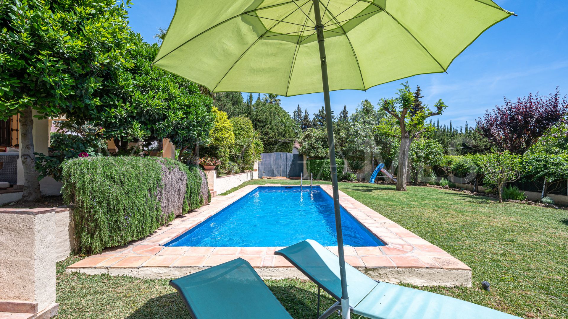 Villa for sale in Nagüeles