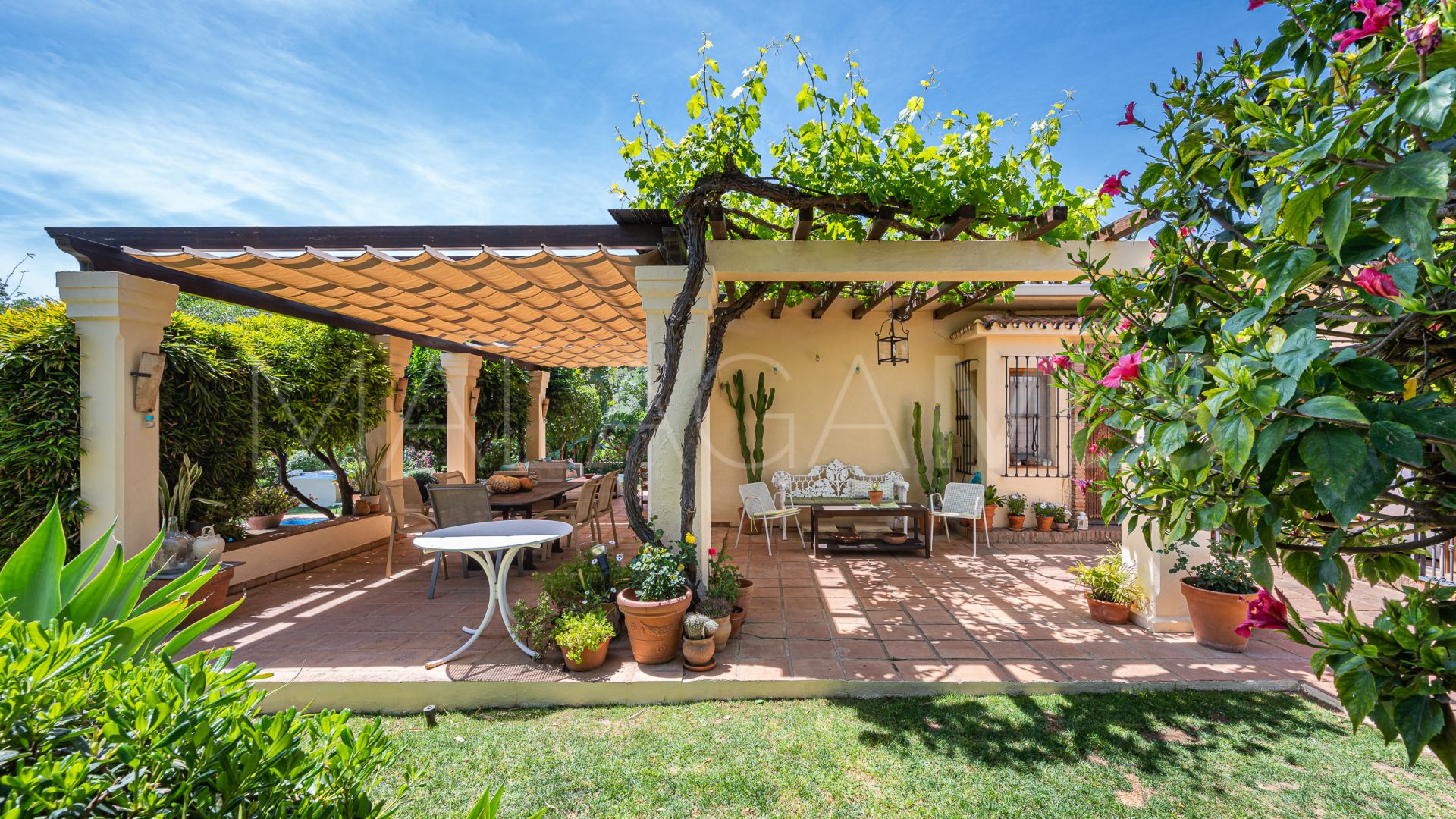 Villa for sale in Nagüeles