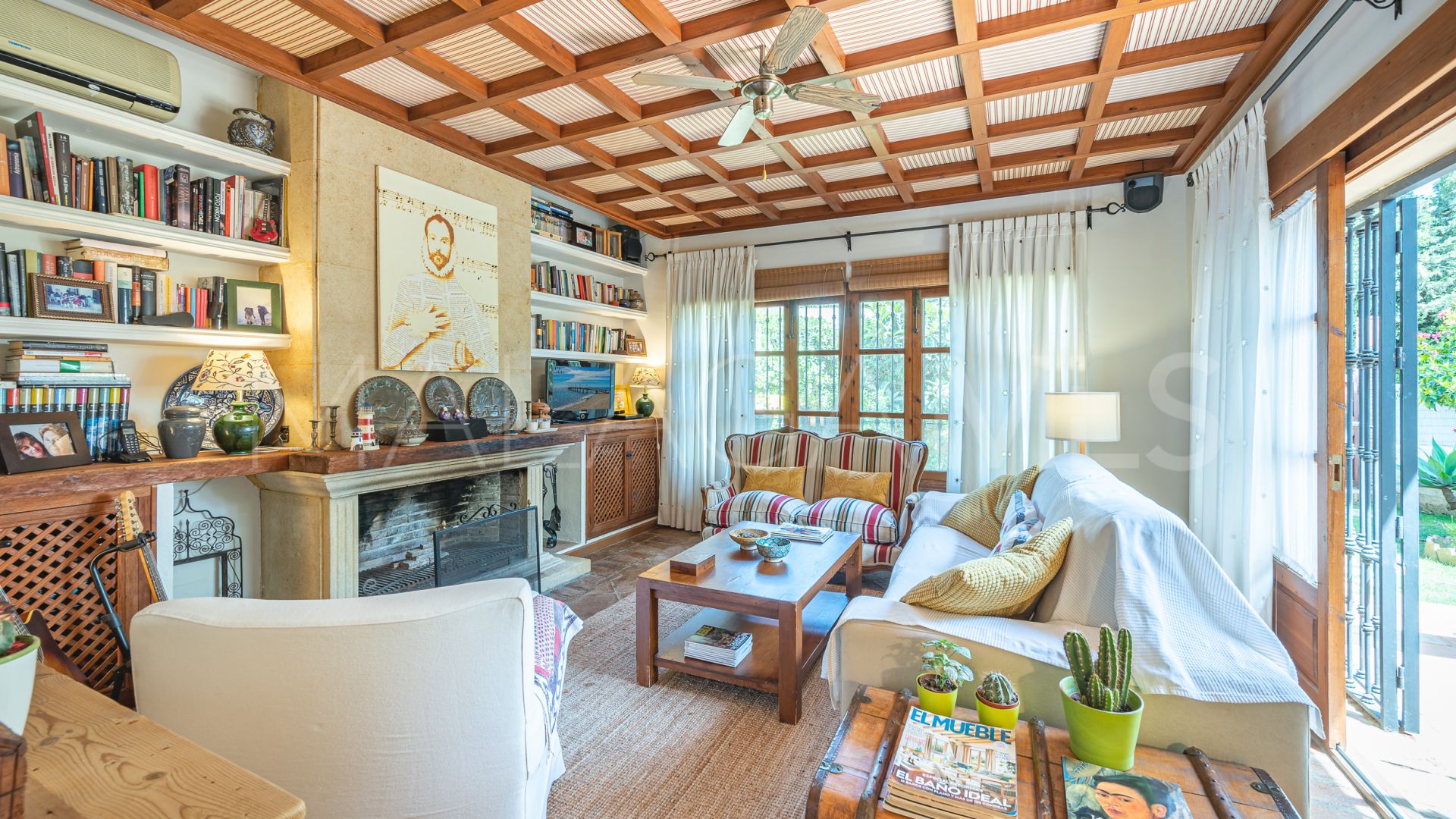 Villa for sale in Nagüeles