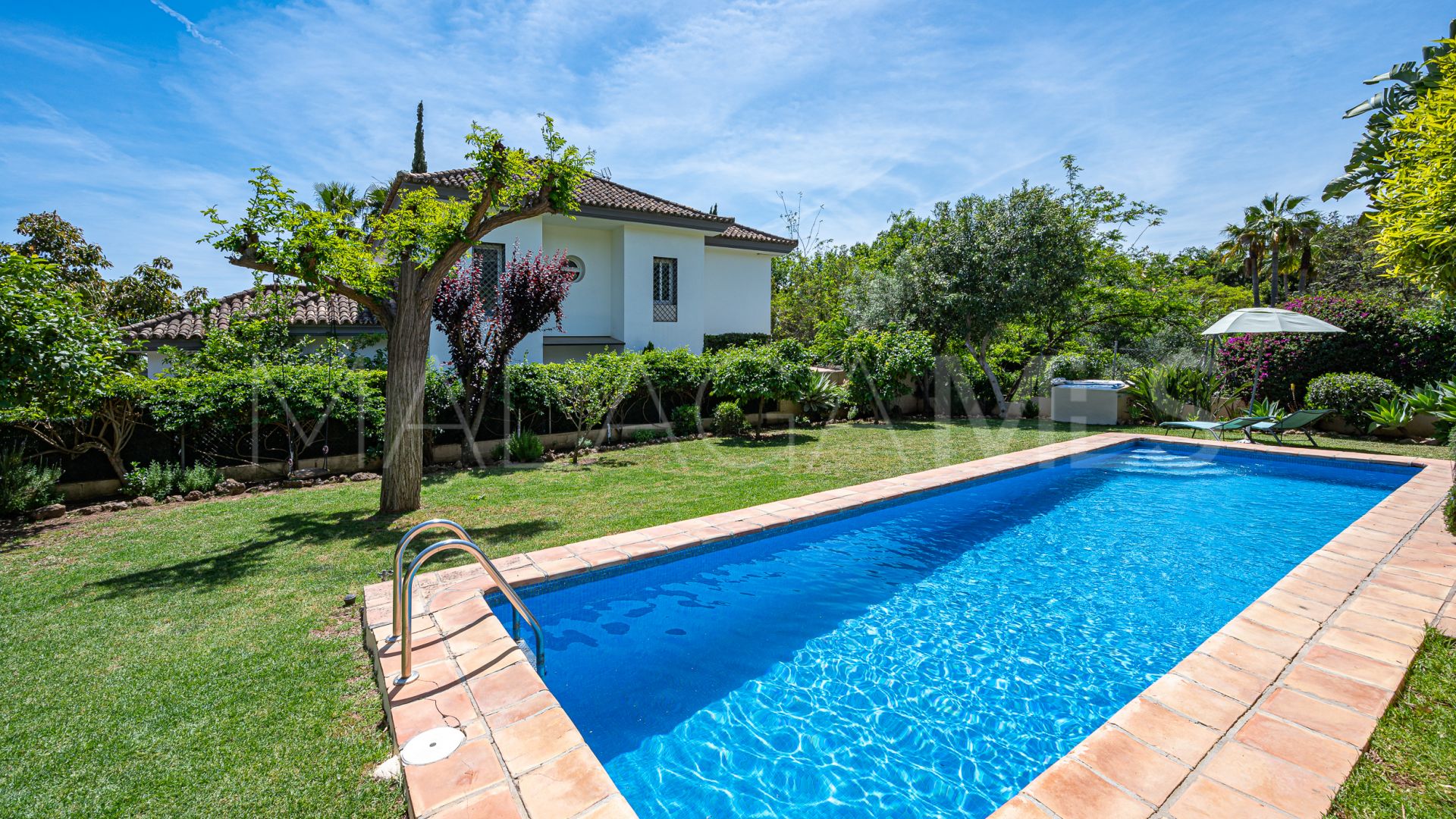 Villa for sale in Nagüeles