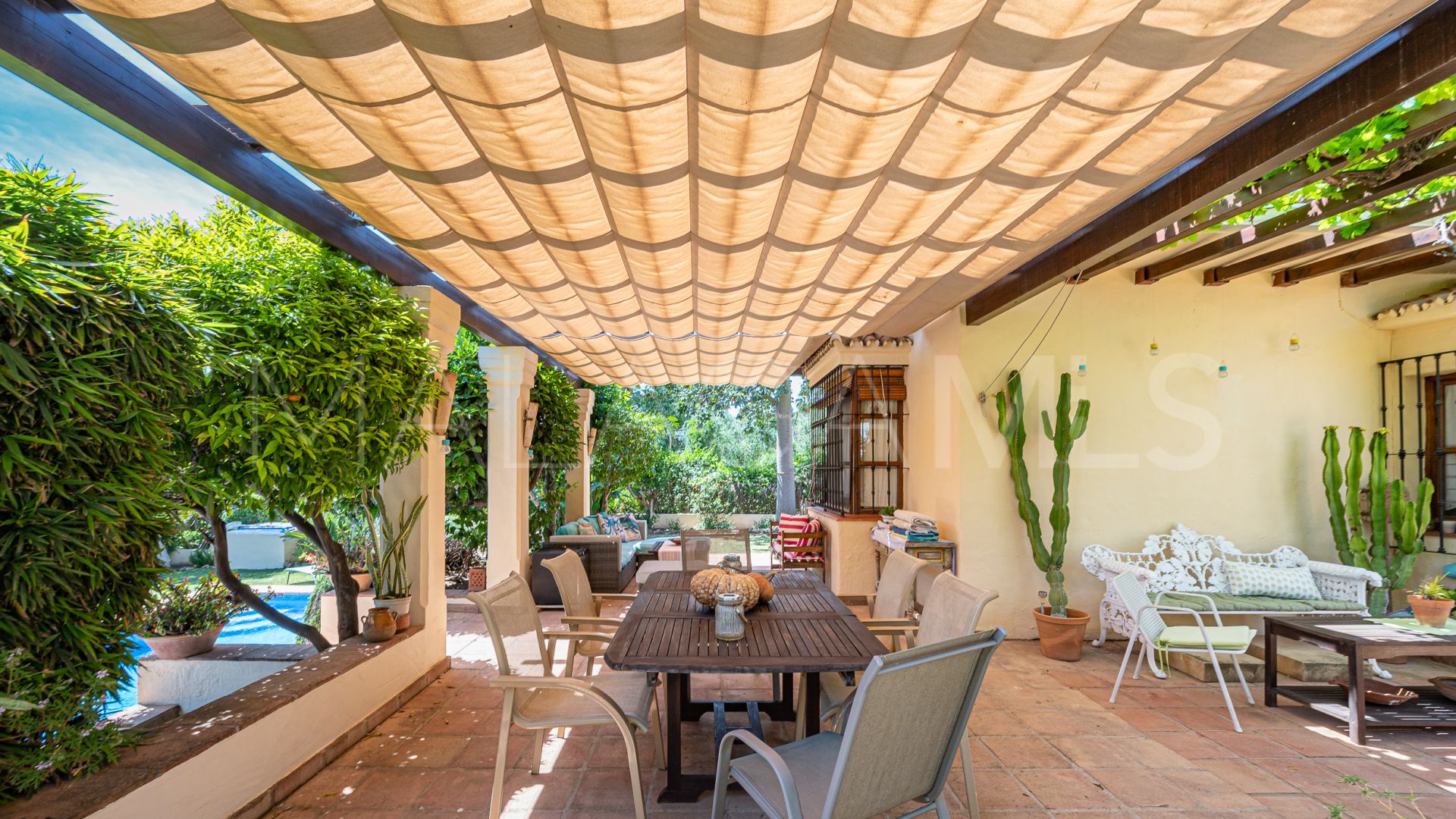 Villa for sale in Nagüeles