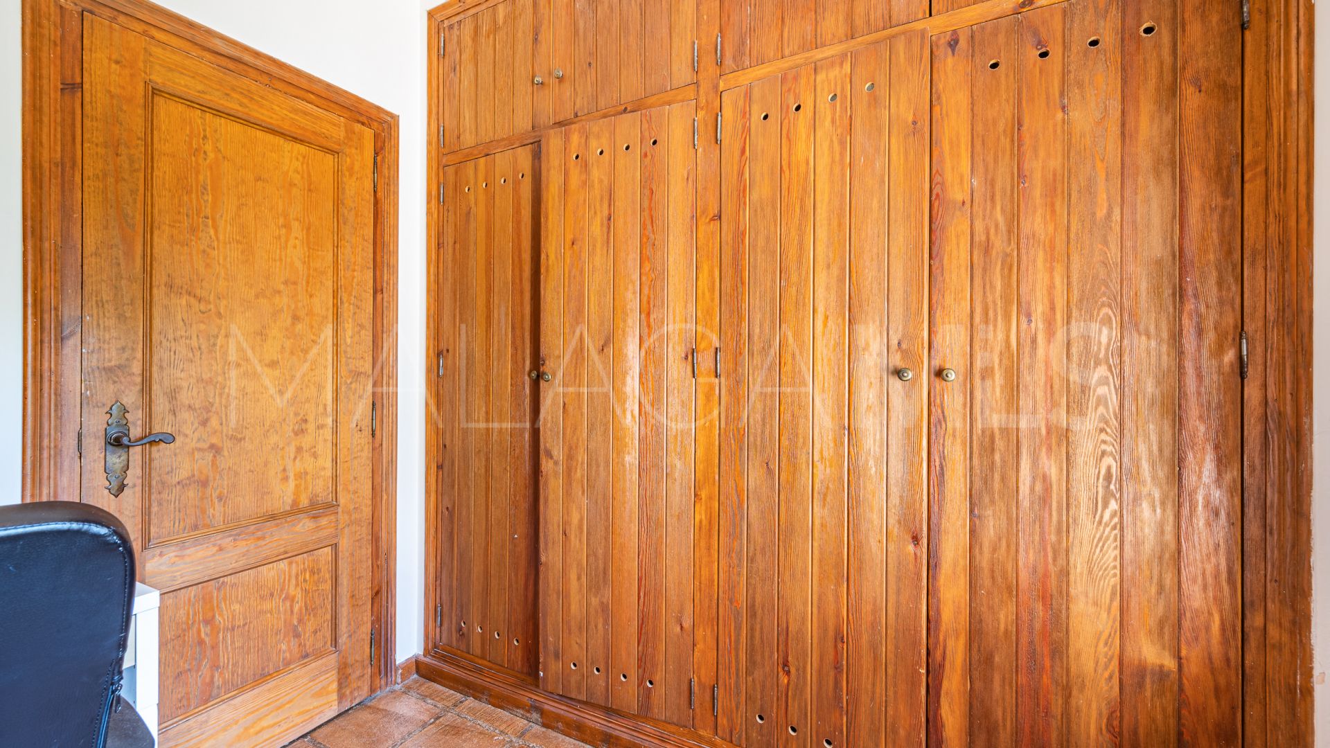 Villa for sale in Nagüeles