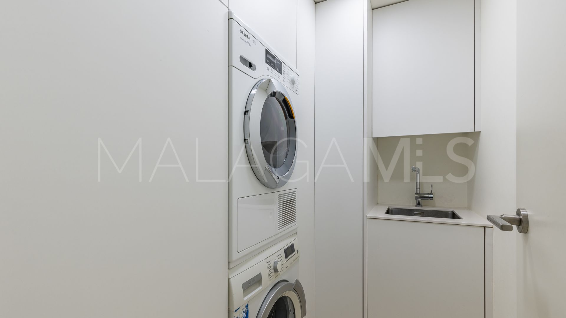 For sale Puente Romano duplex penthouse with 3 bedrooms