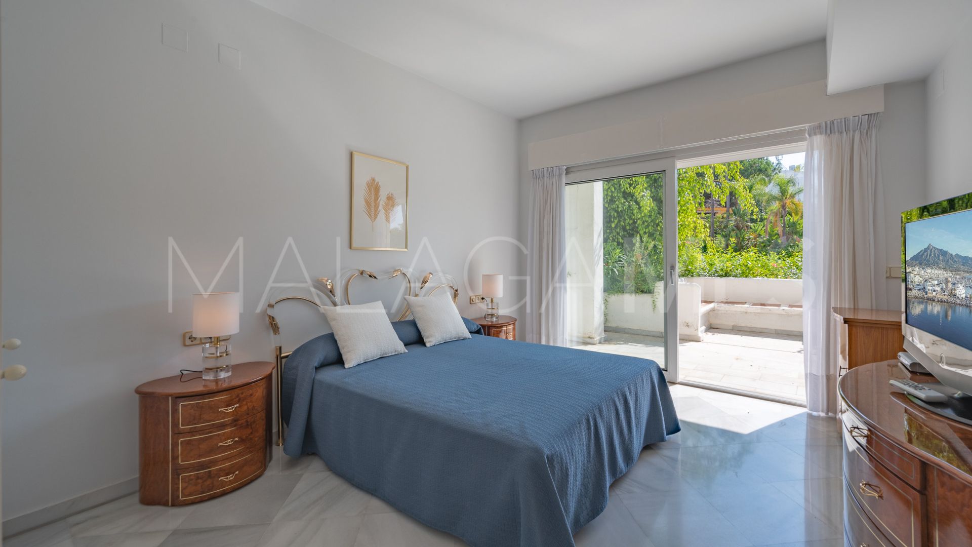 Se vende apartamento planta baja in Alhambra del Mar de 2 bedrooms