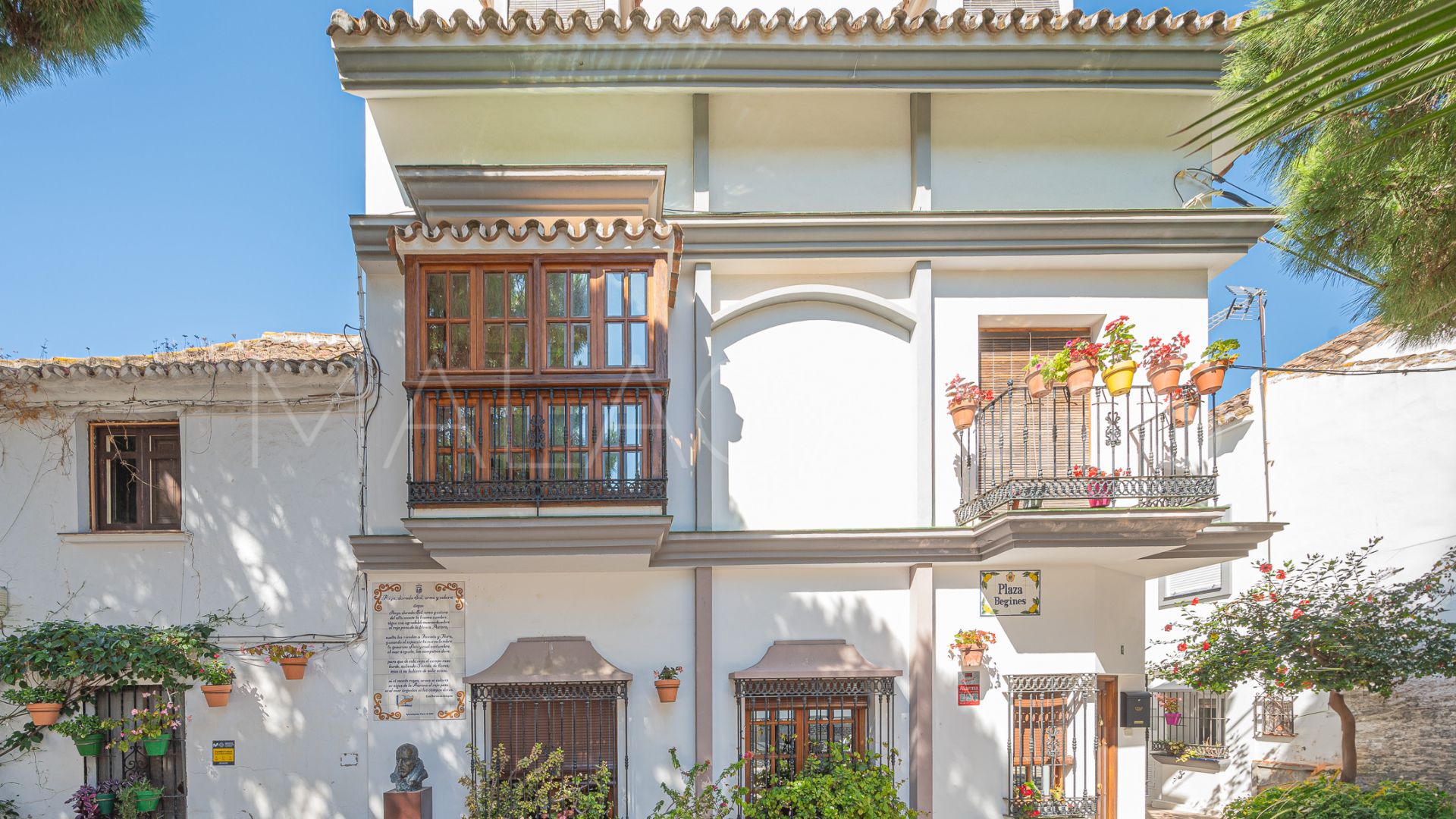 For sale Estepona Town 2 bedrooms apartment