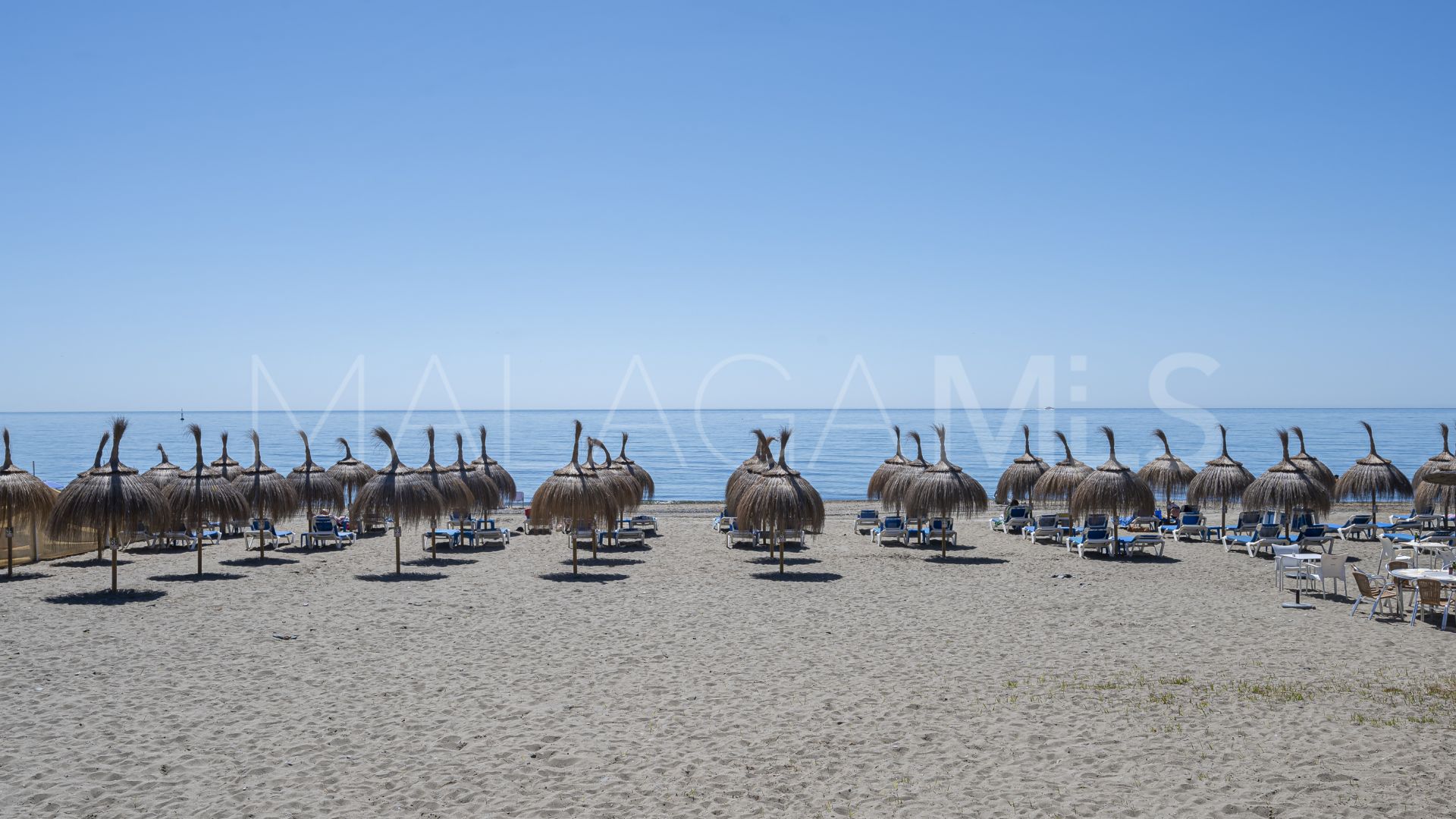 For sale Estepona Town 2 bedrooms apartment