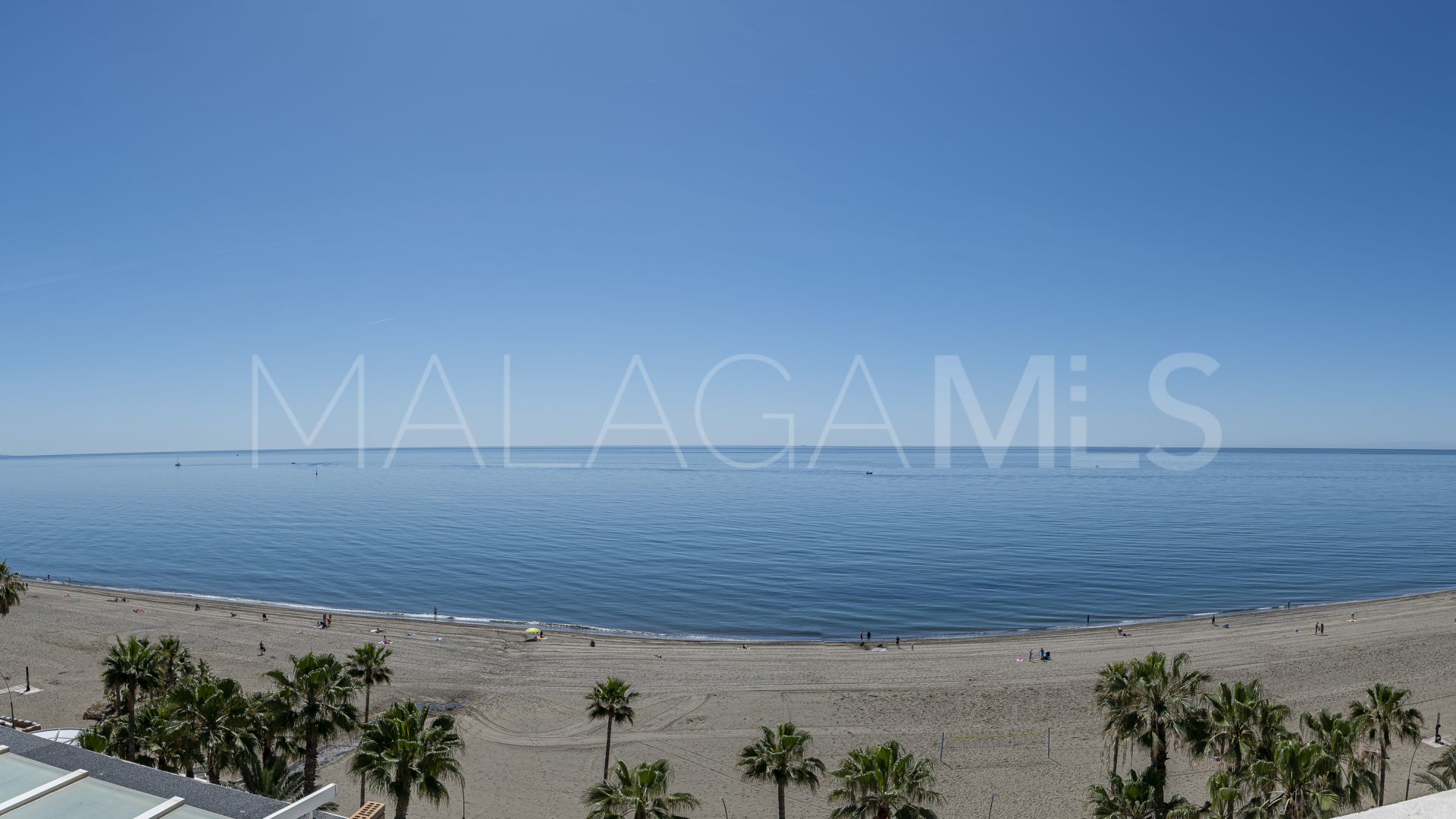 For sale Estepona Town 2 bedrooms apartment