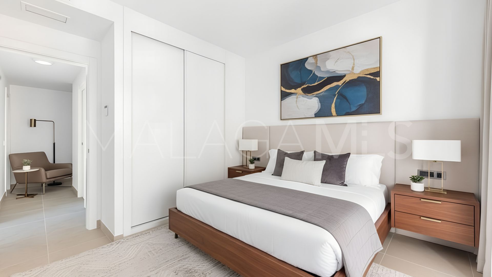 For sale Estepona Town 2 bedrooms apartment