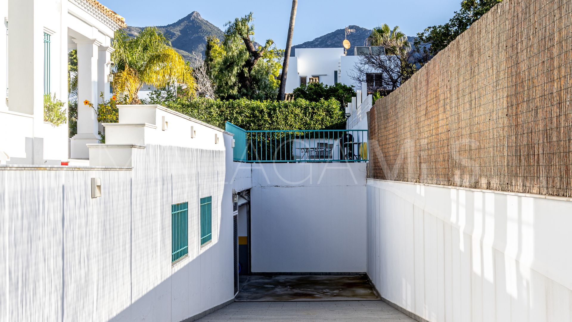 Villa for sale in Huerta Belón