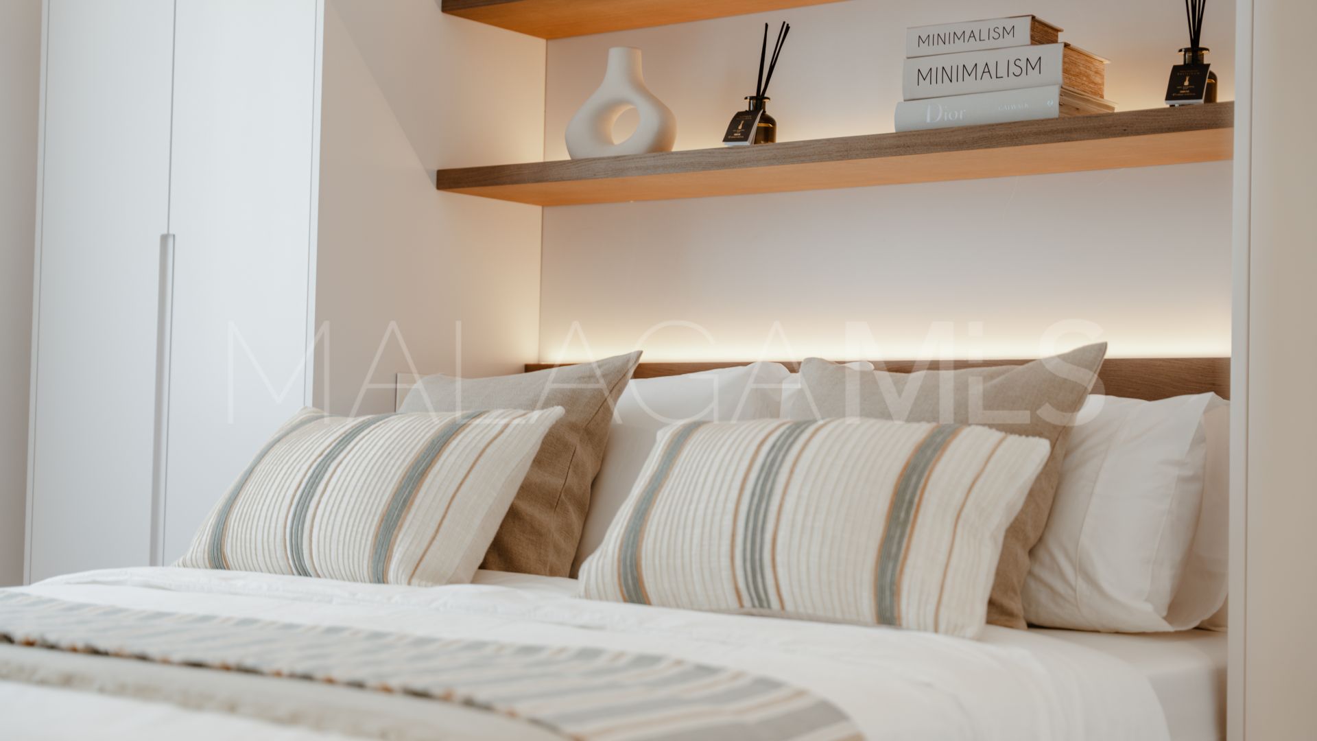 Zweistöckiges penthouse for sale in Los Dragos