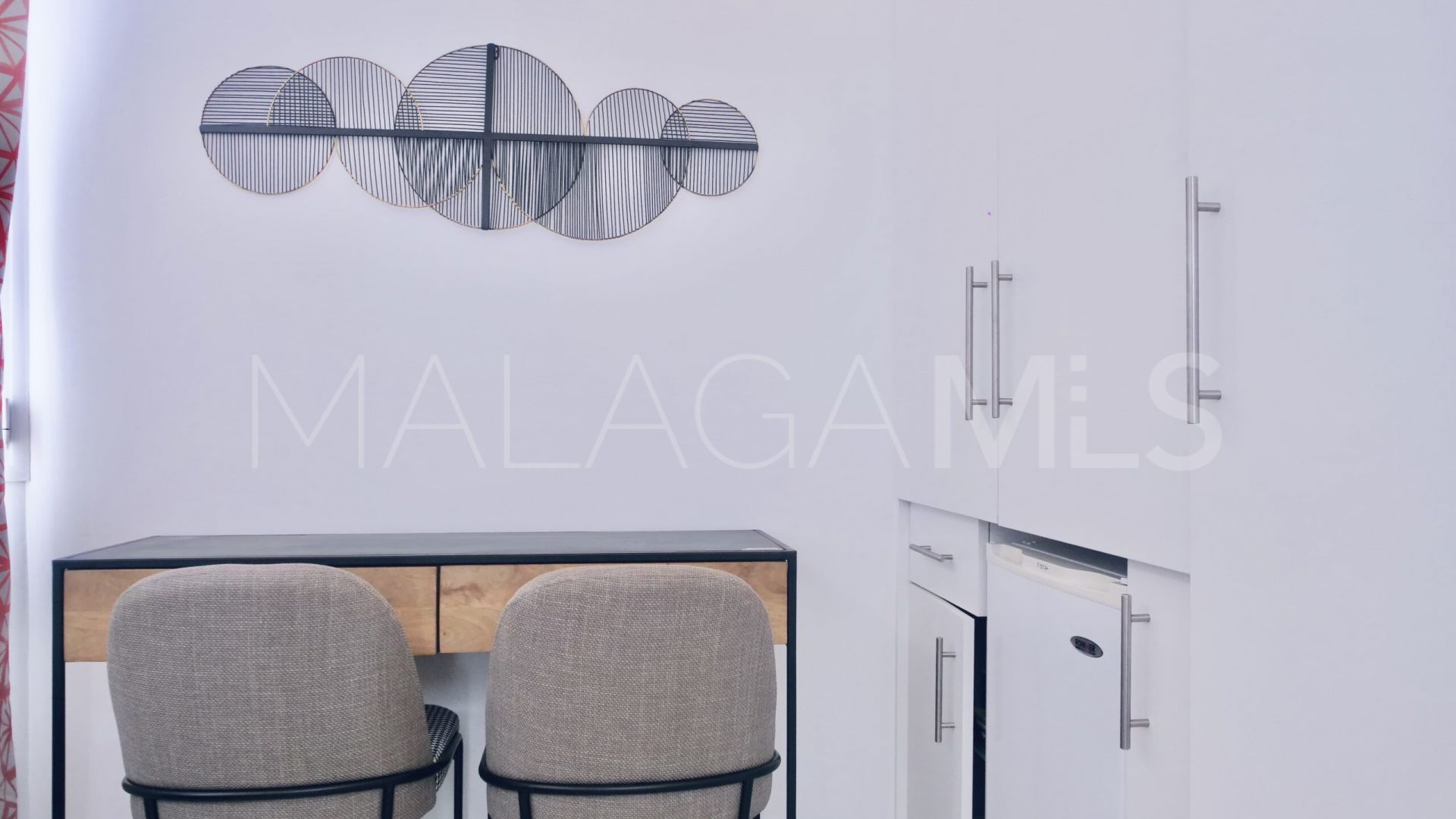 Hotel for sale in Marbella Goldene Meile