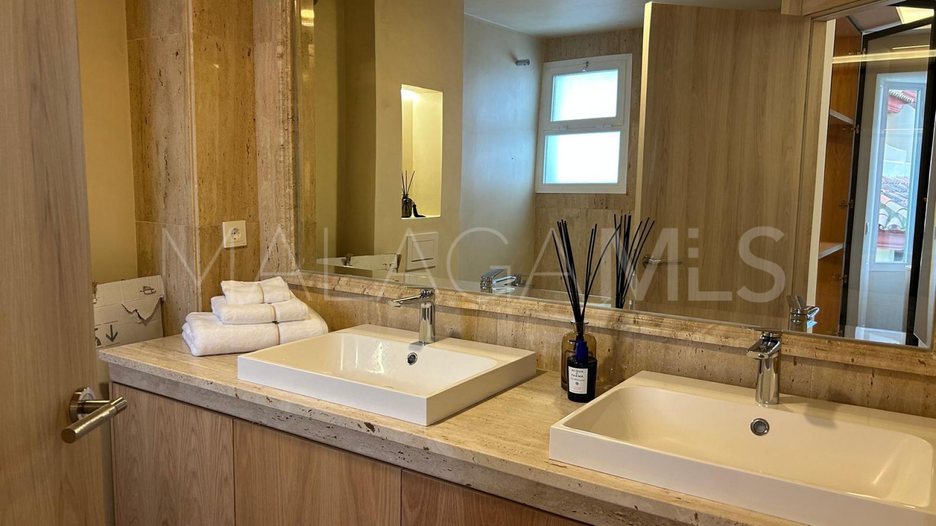 Town house for sale in Arco Iris