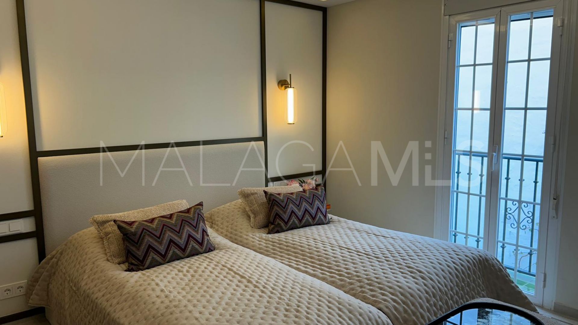 Town house for sale in Arco Iris