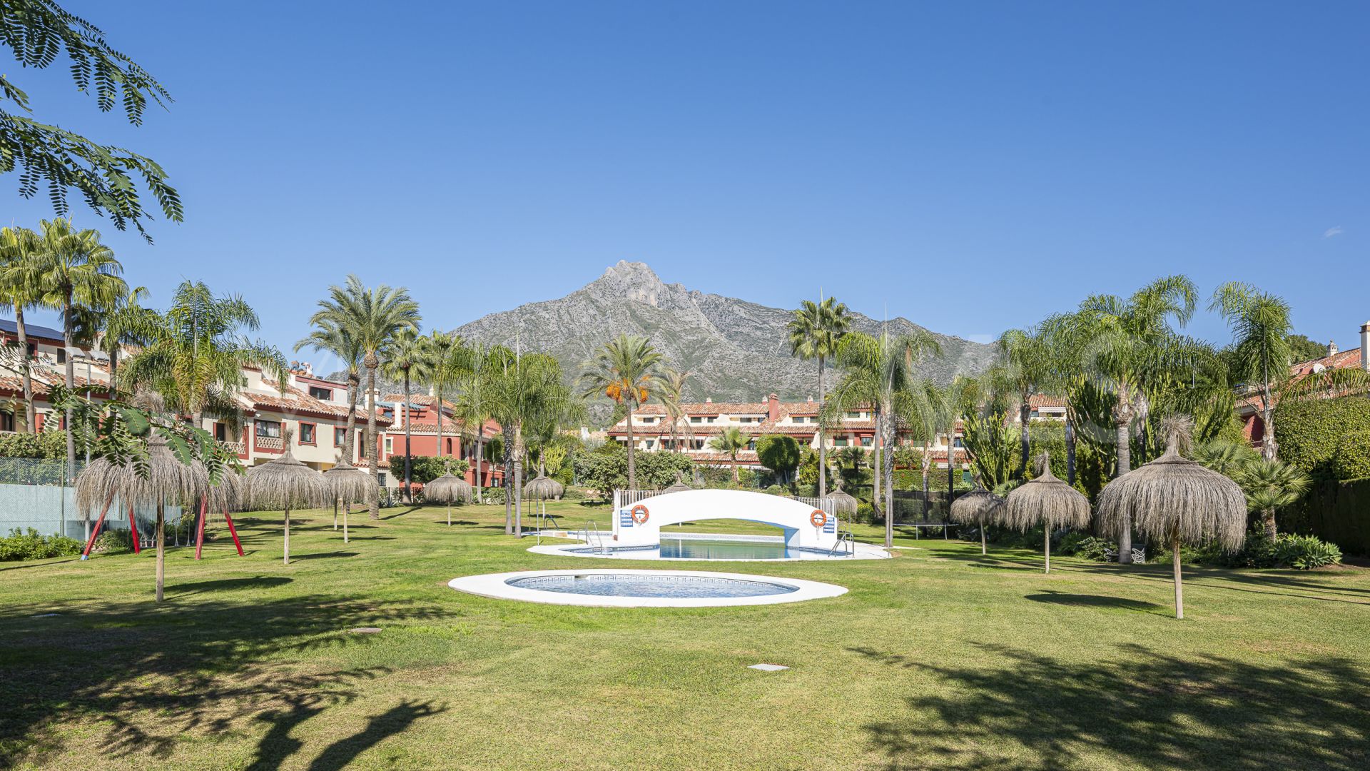 Maison de ville for sale in Arco Iris