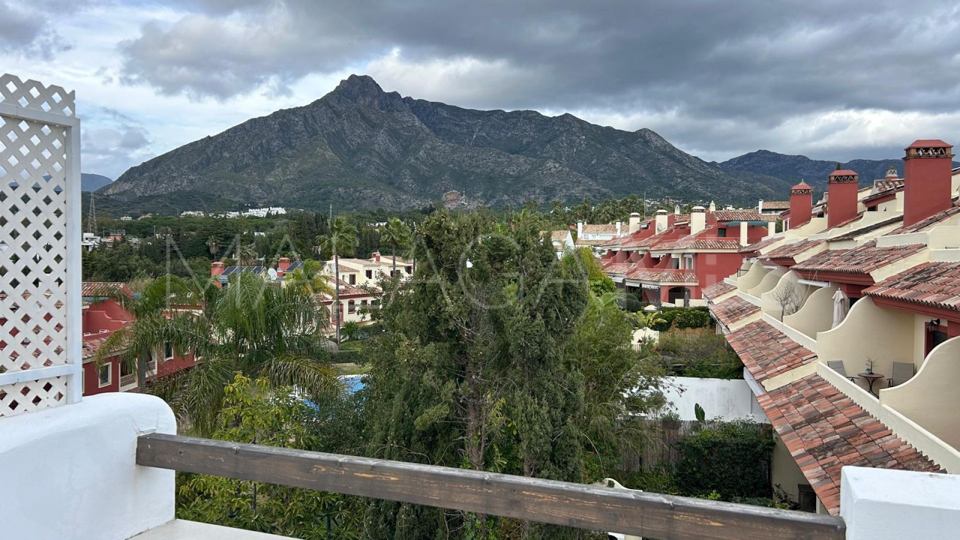 Town house for sale in Arco Iris