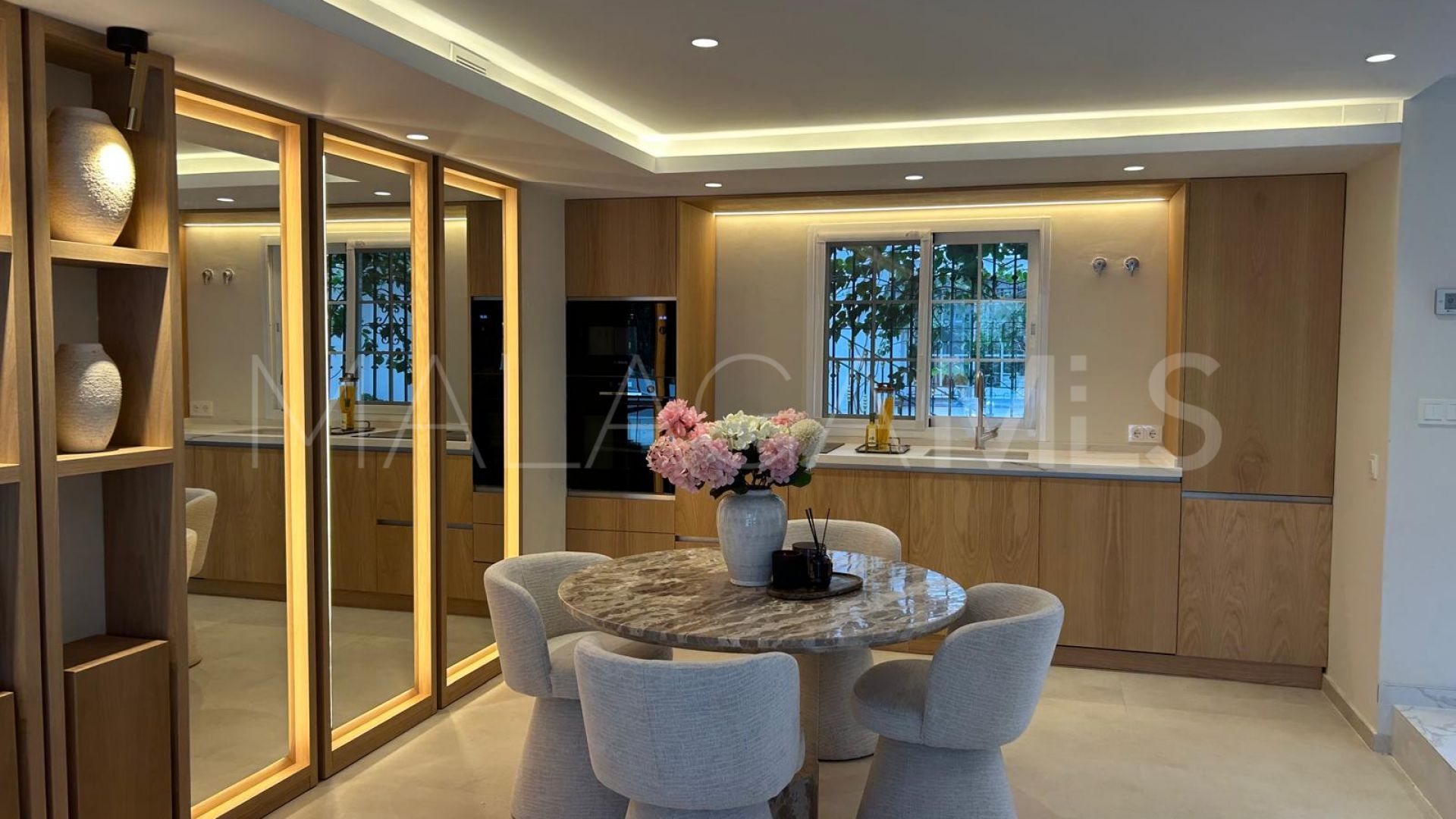 Town house for sale in Arco Iris