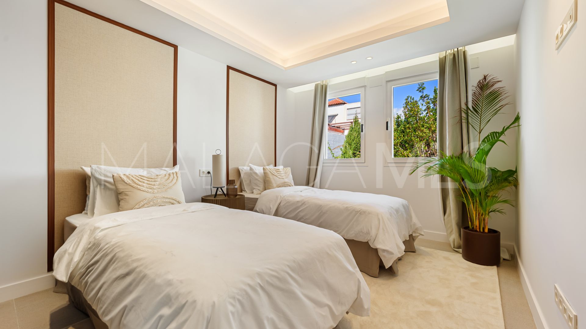 Maison de ville for sale in Marbella Golden Mile