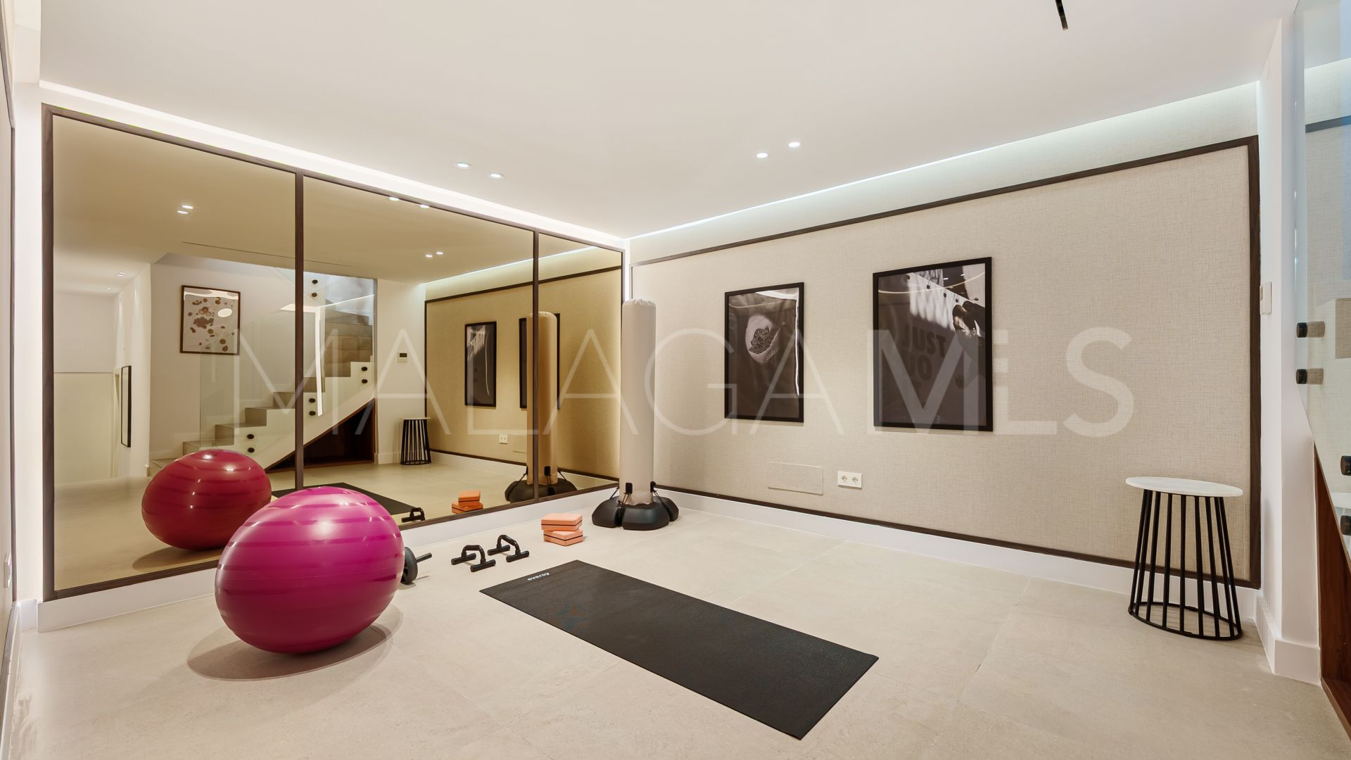 Maison de ville for sale in Marbella Golden Mile