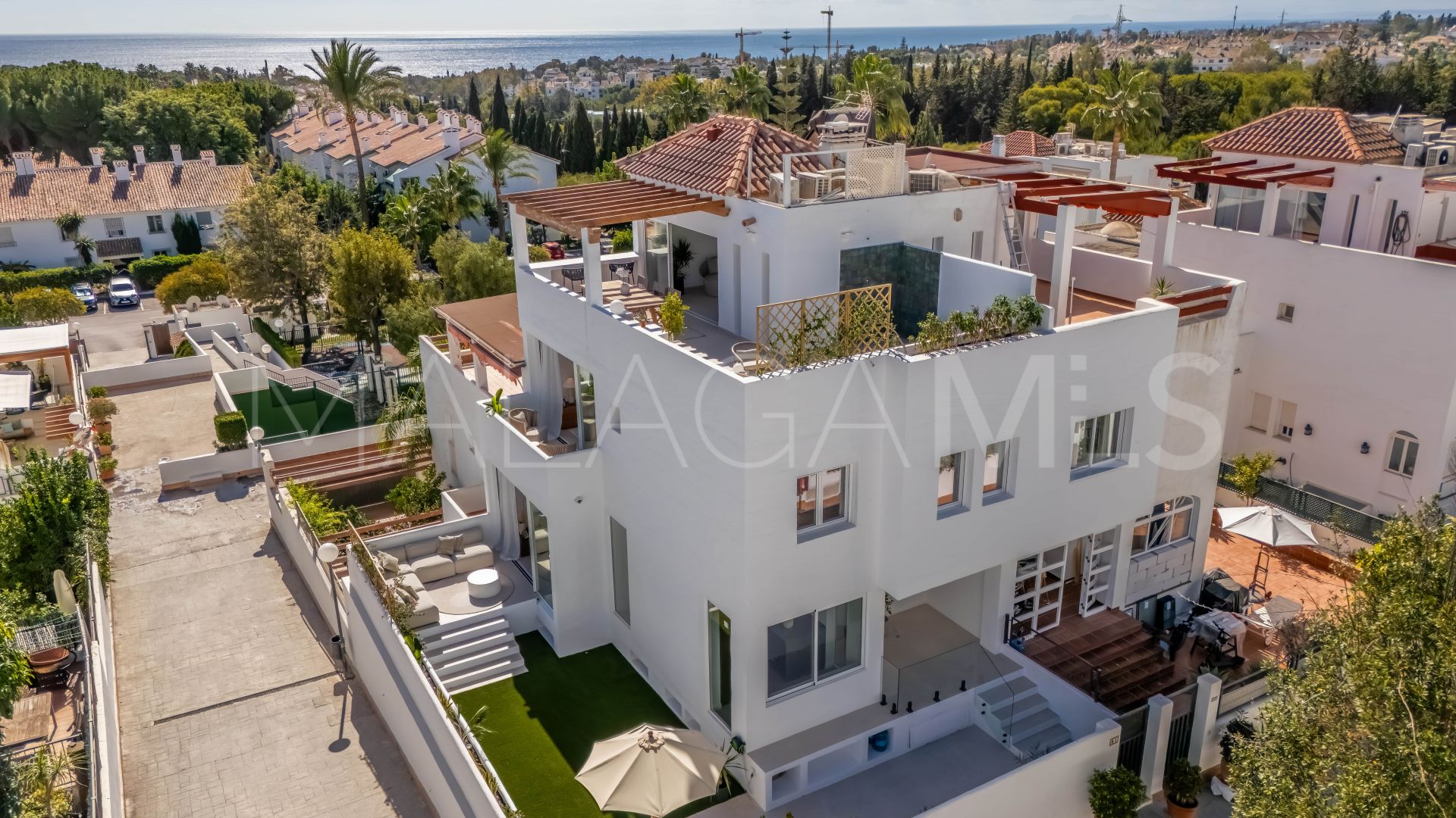 Maison de ville for sale in Marbella Golden Mile