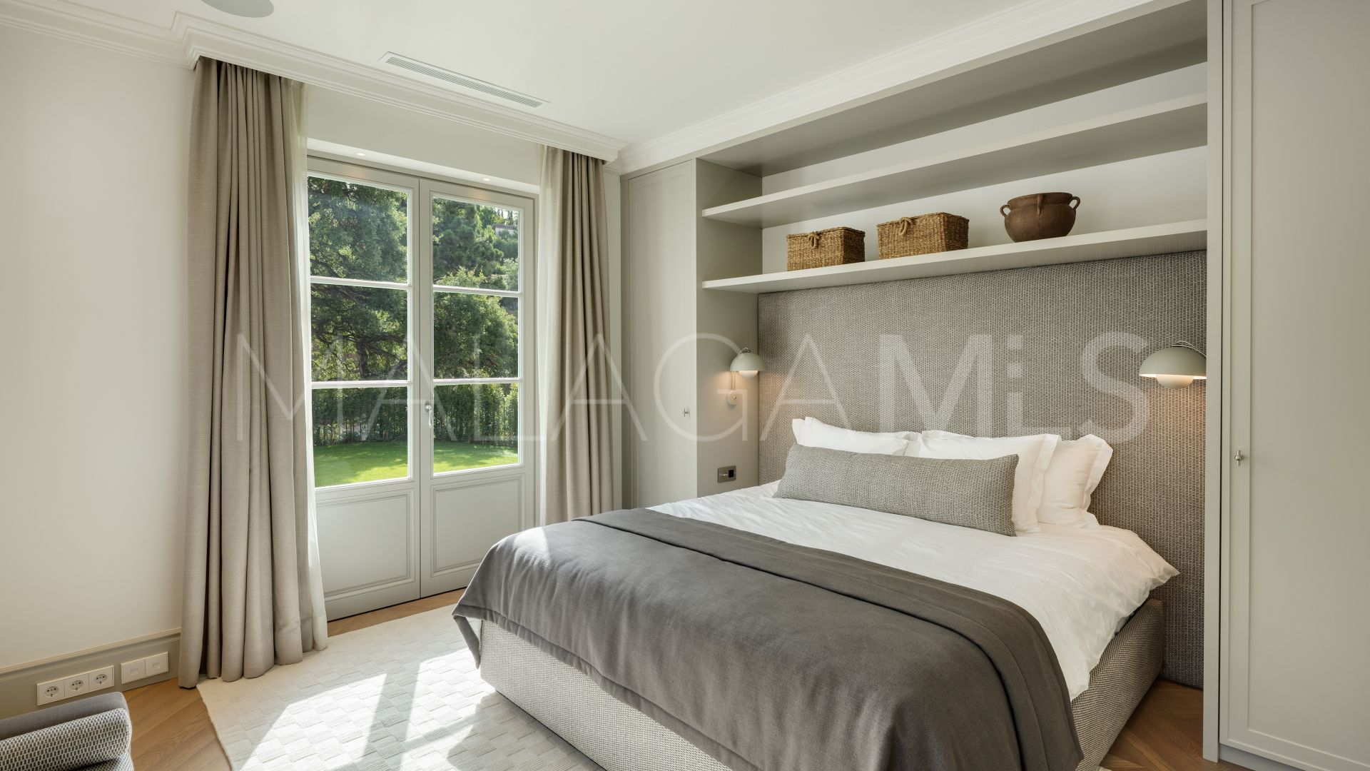 Villa for sale in La Zagaleta