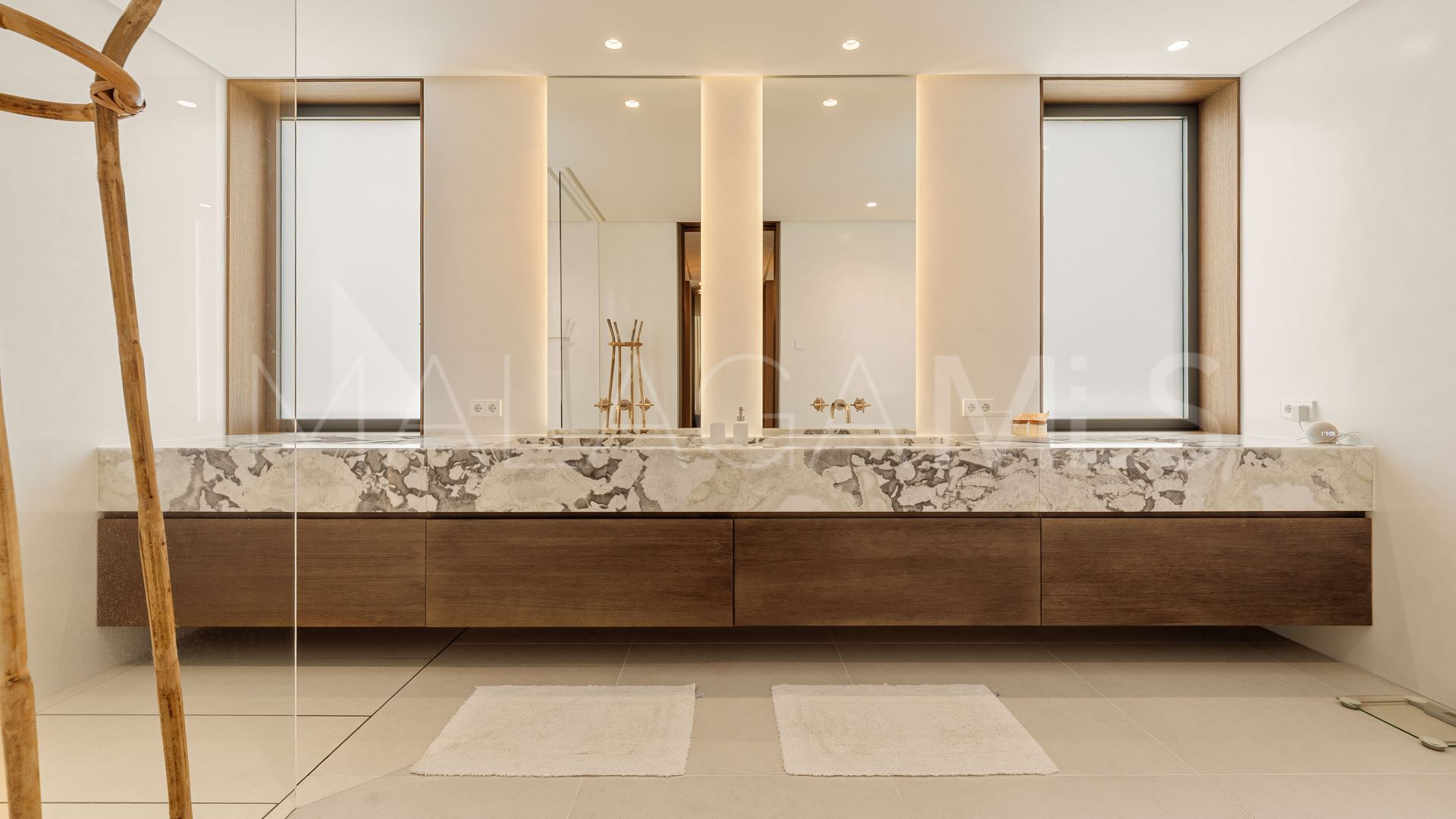 6 bedrooms Guadalmina Alta villa for sale