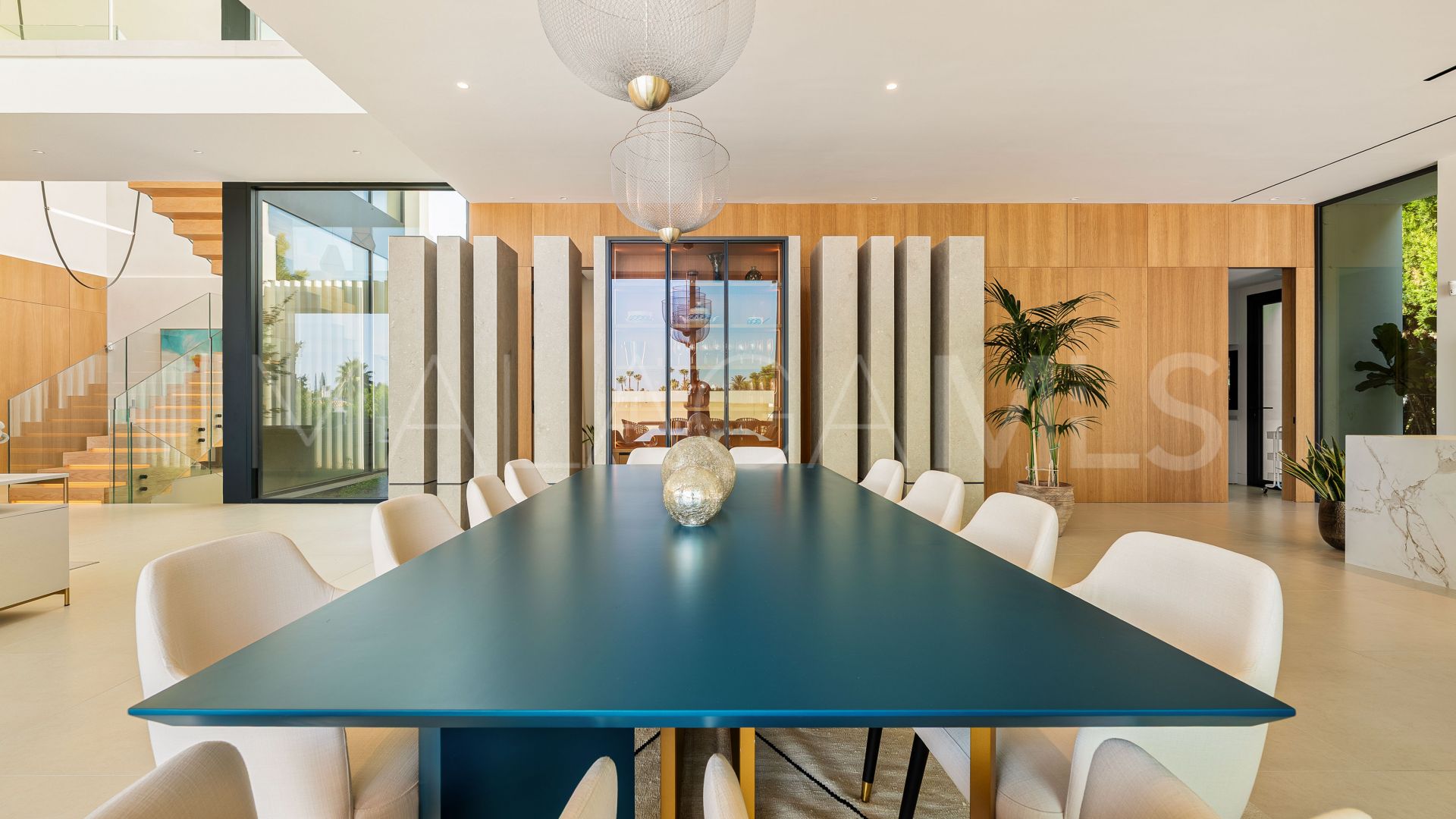 6 bedrooms Guadalmina Alta villa for sale