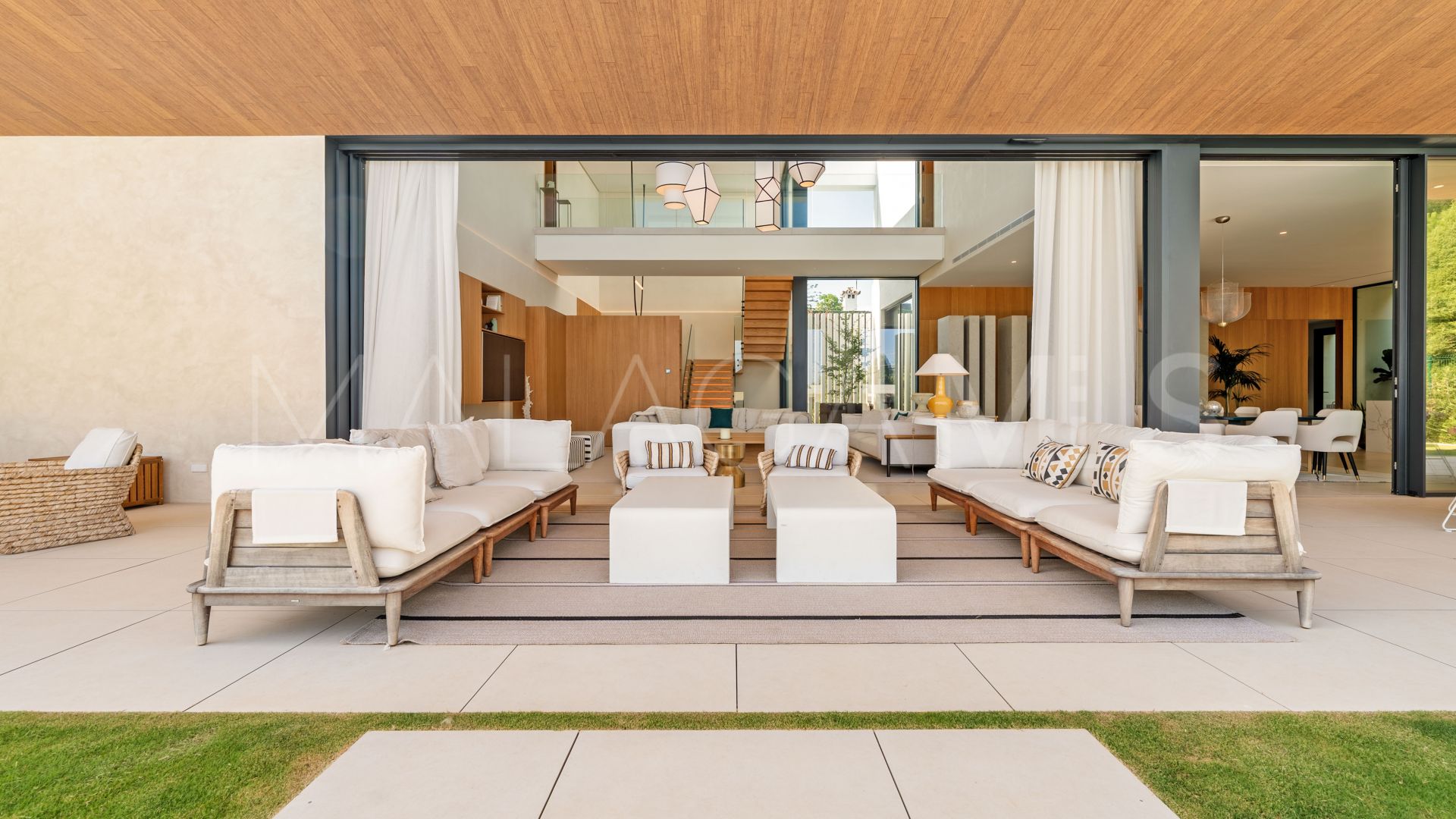 6 bedrooms Guadalmina Alta villa for sale