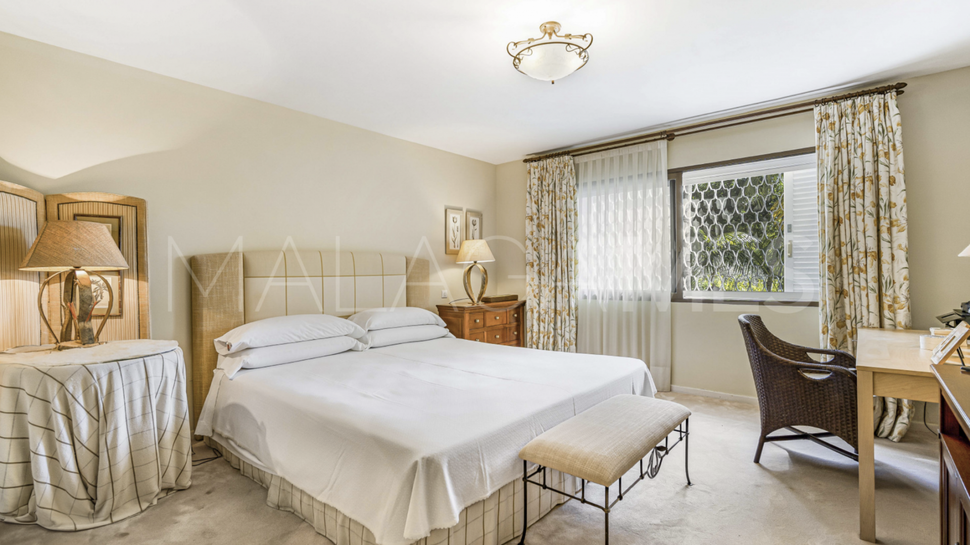 Villa for sale in Marbella Golden Mile