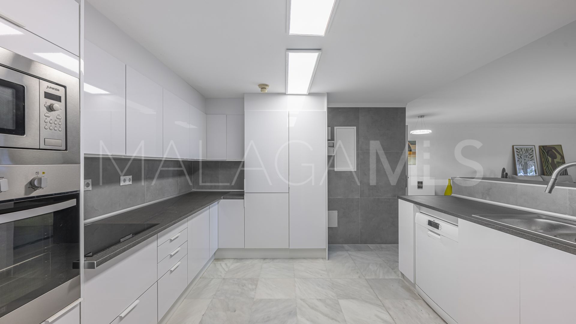 Markplanslägenhet for sale in Monte Paraiso