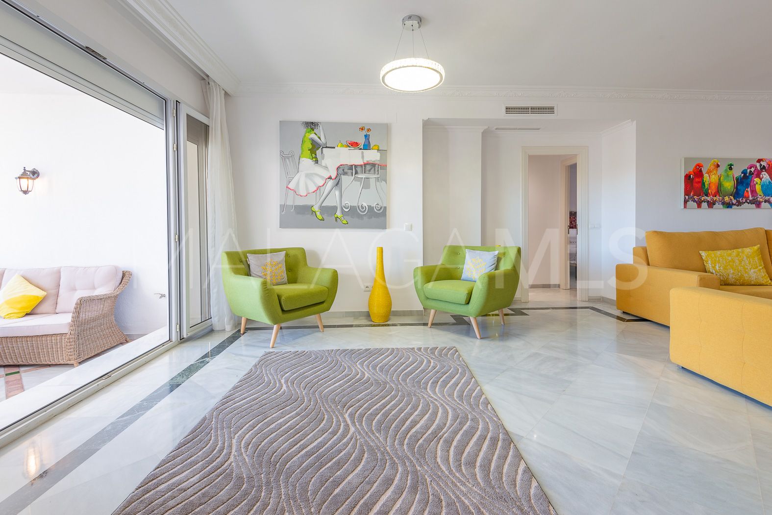 Markplanslägenhet for sale in Monte Paraiso