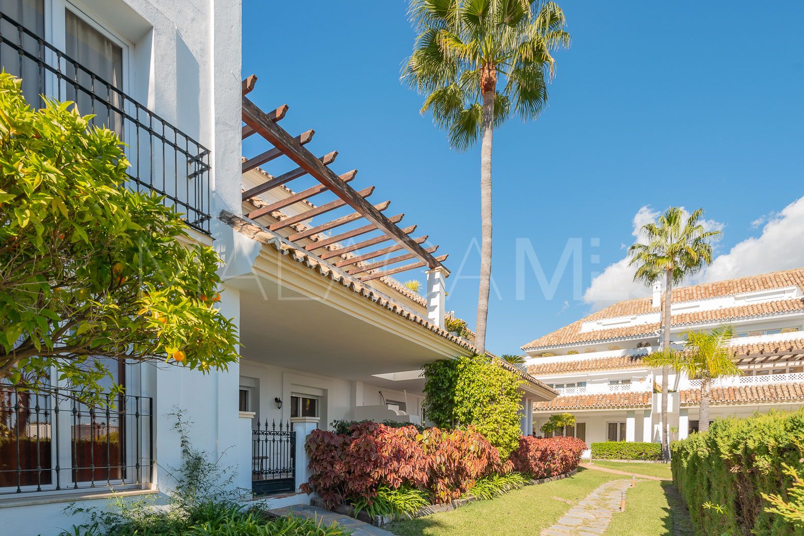 Markplanslägenhet for sale in Monte Paraiso