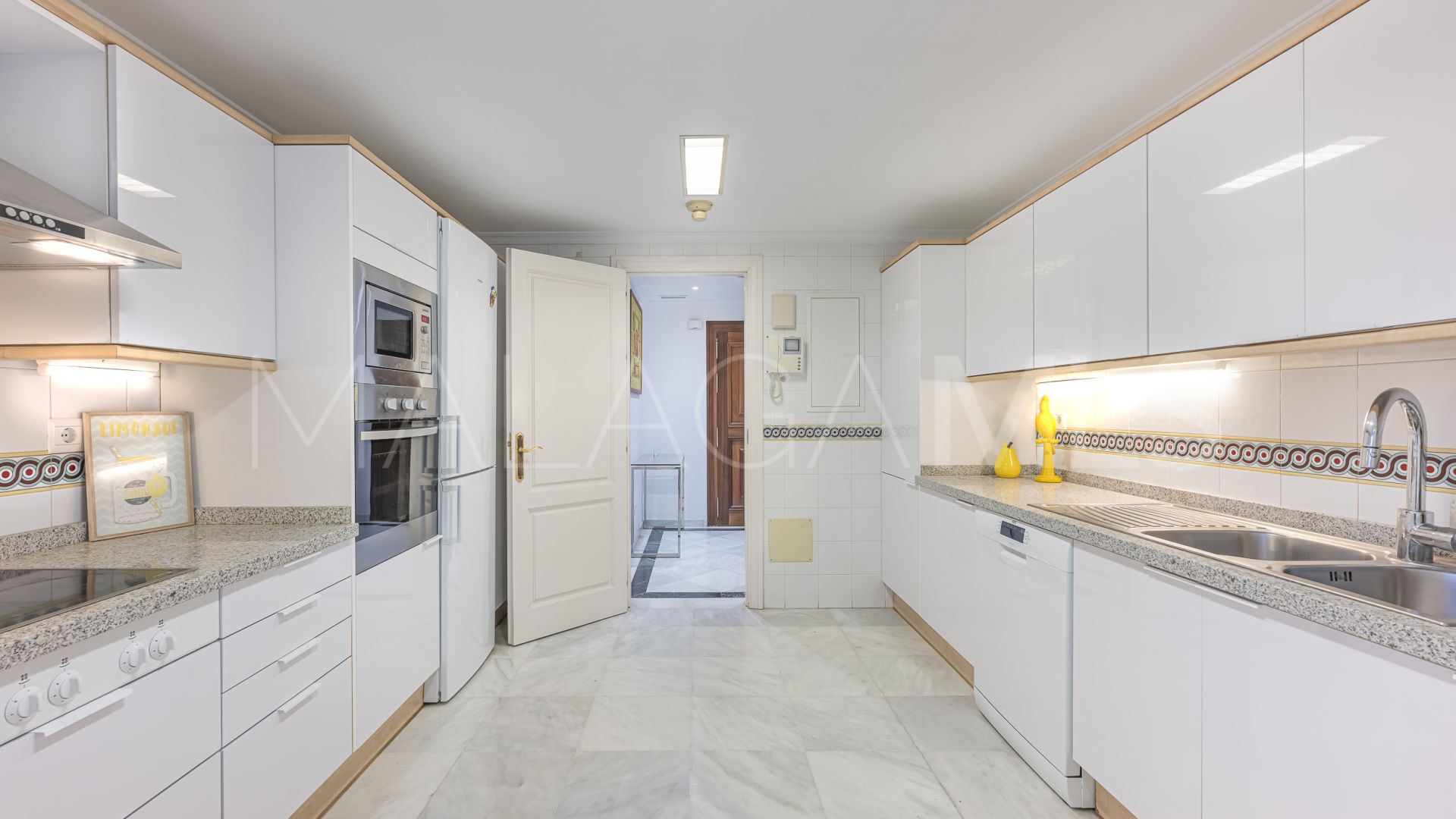 Markplanslägenhet for sale in Monte Paraiso