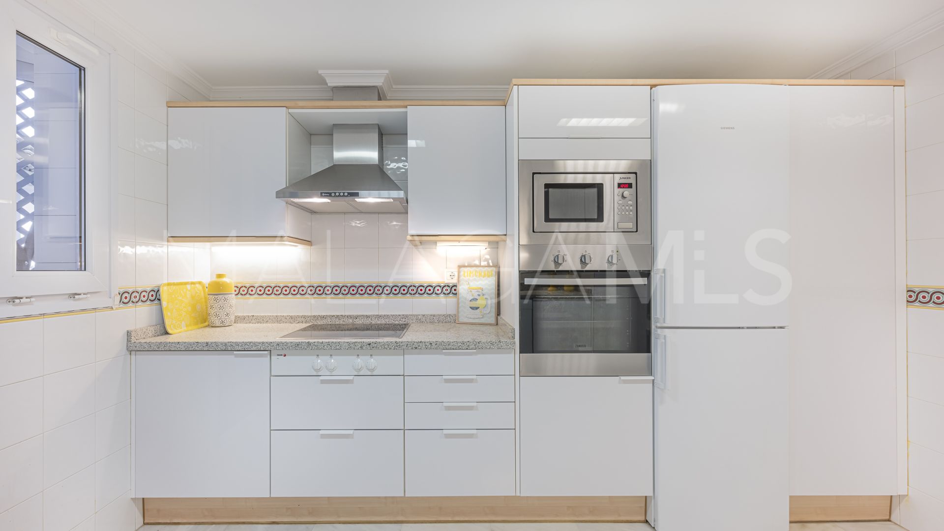 Markplanslägenhet for sale in Monte Paraiso