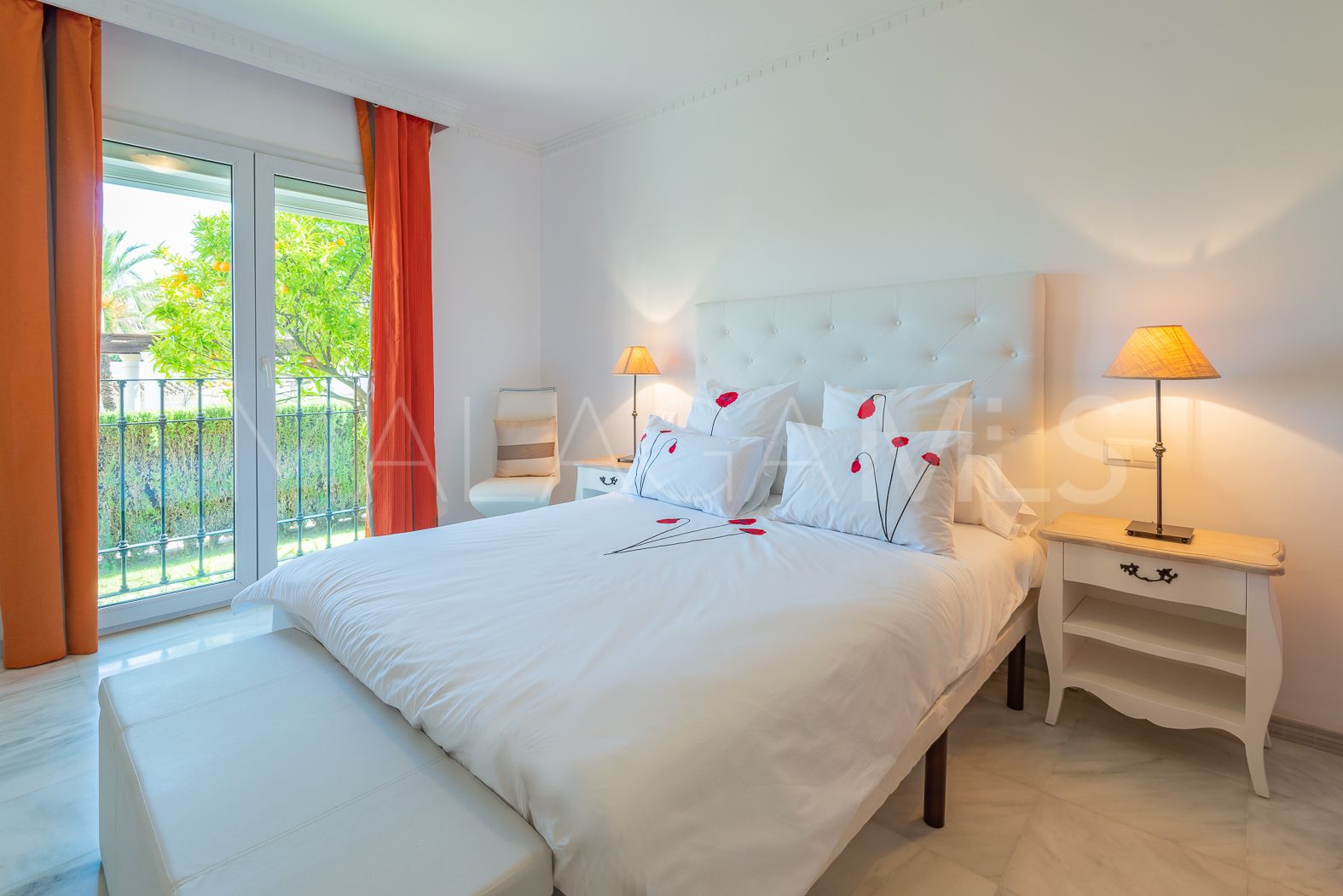 Markplanslägenhet for sale in Monte Paraiso