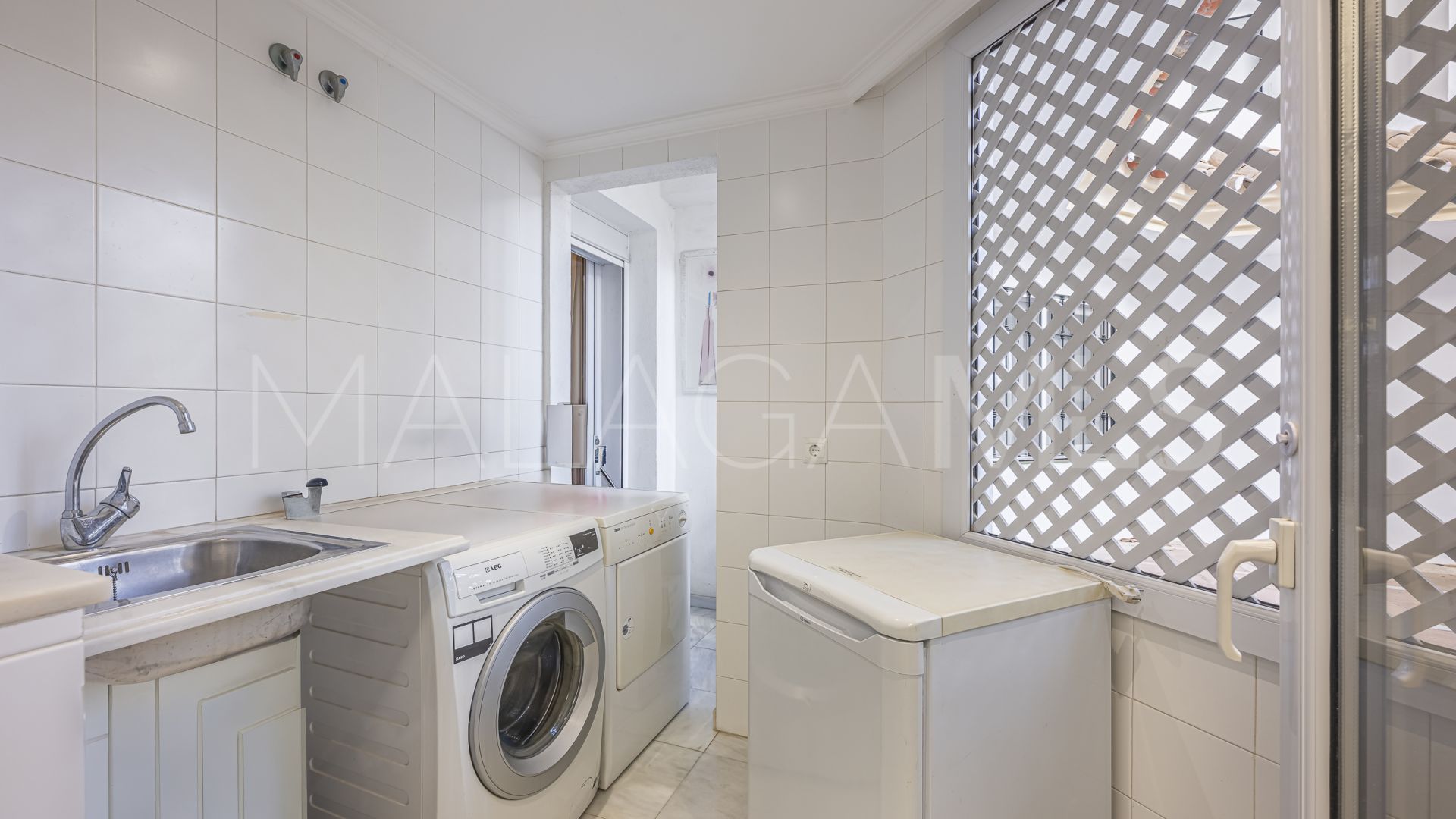 Markplanslägenhet for sale in Monte Paraiso