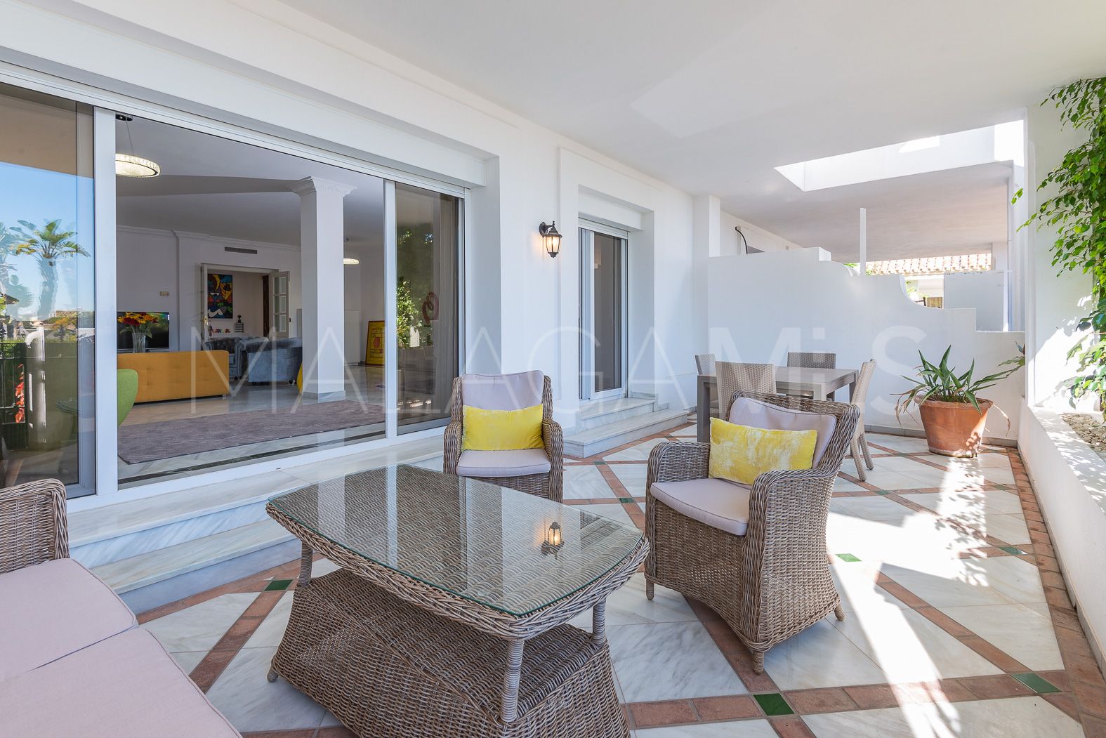 Markplanslägenhet for sale in Monte Paraiso